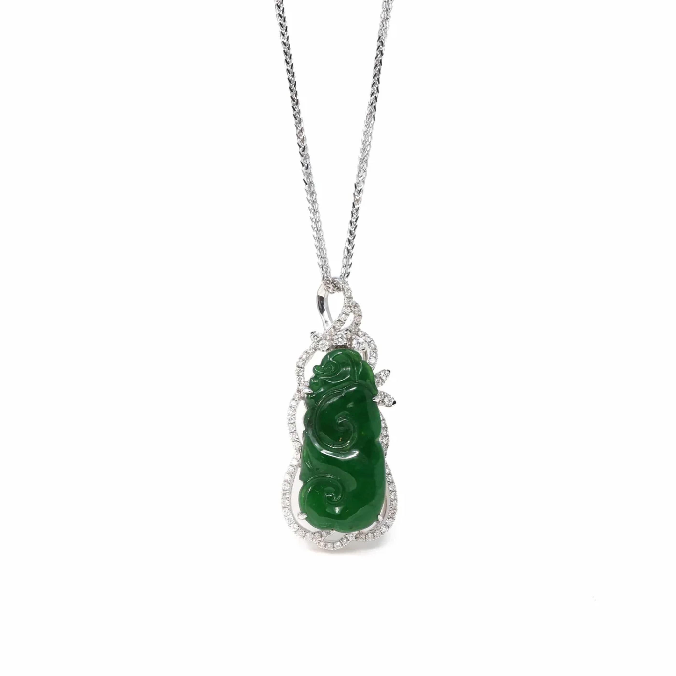 Cabochon 18k White Gold High-End Imperial Jadeite Jade as You Wish, Ruyi Necklace Diamond For Sale