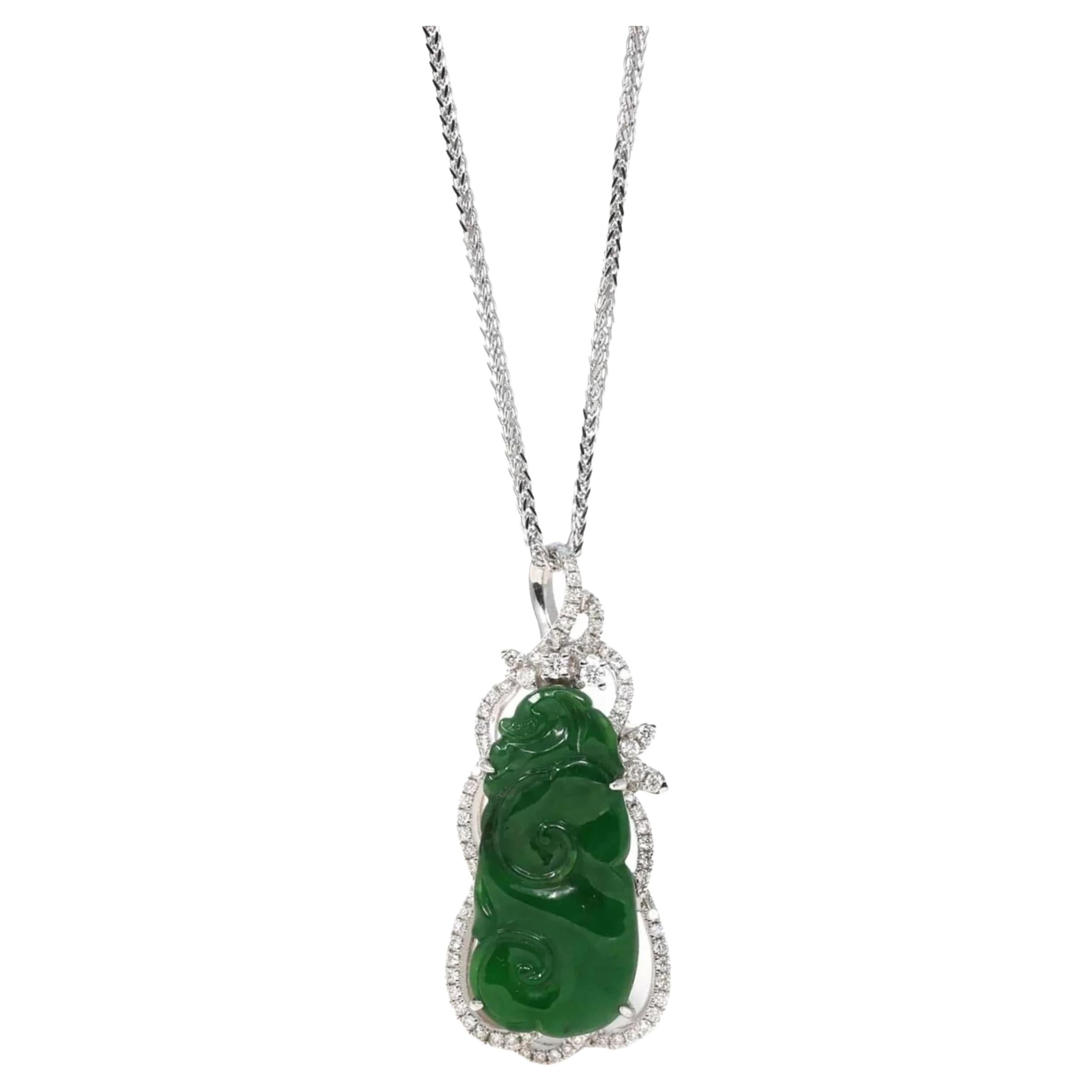 18k White Gold High-End Imperial Jadeite Jade as You Wish, Ruyi Necklace Diamond For Sale