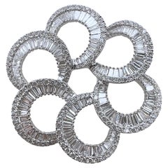 18k White Gold Honeycomb Diamond Pendant