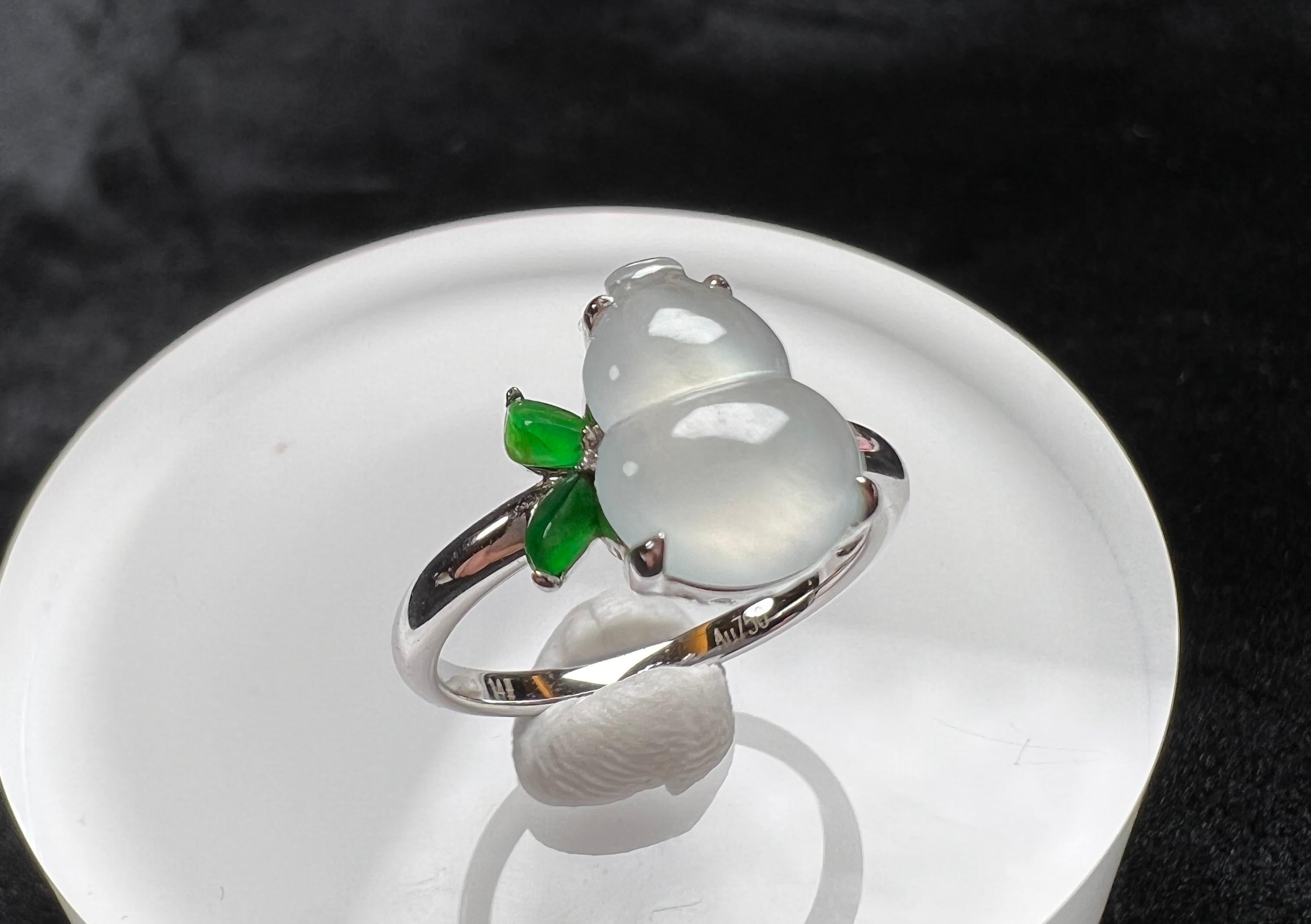 Mixed Cut 18K White Gold Icy Jadeite Green Jadeite Gourd Ring Cocktail Ring For Sale