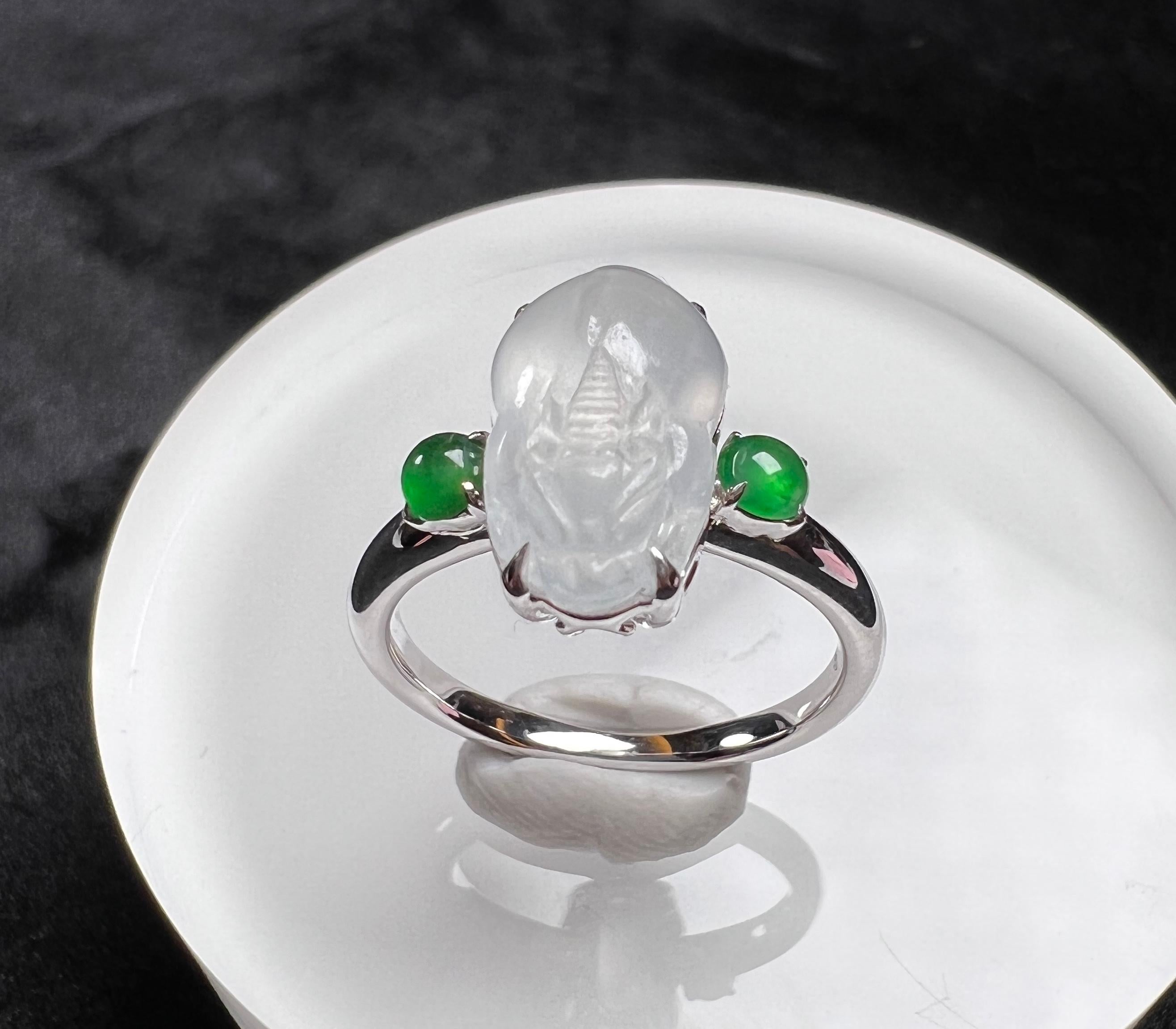 Women's or Men's 18K White Gold Icy Jadeite Green Jadeite Mythical Creature Ring Cocktail Ring For Sale