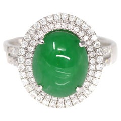 Bague en or blanc 18 carats avec jadéite verte impériale et diamants