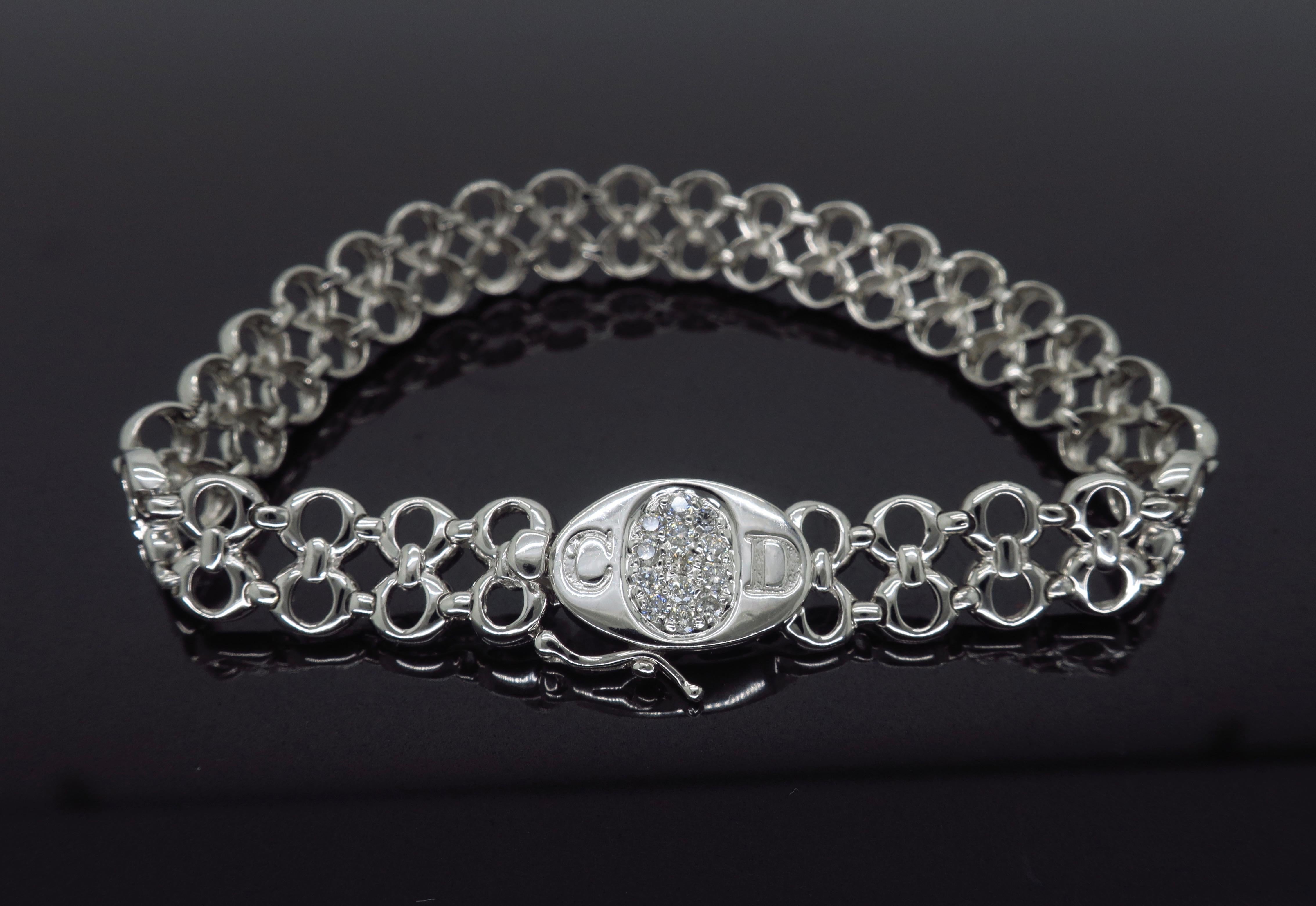 Women's 18 Karat White Gold Interlocking Link Diamond Bracelet