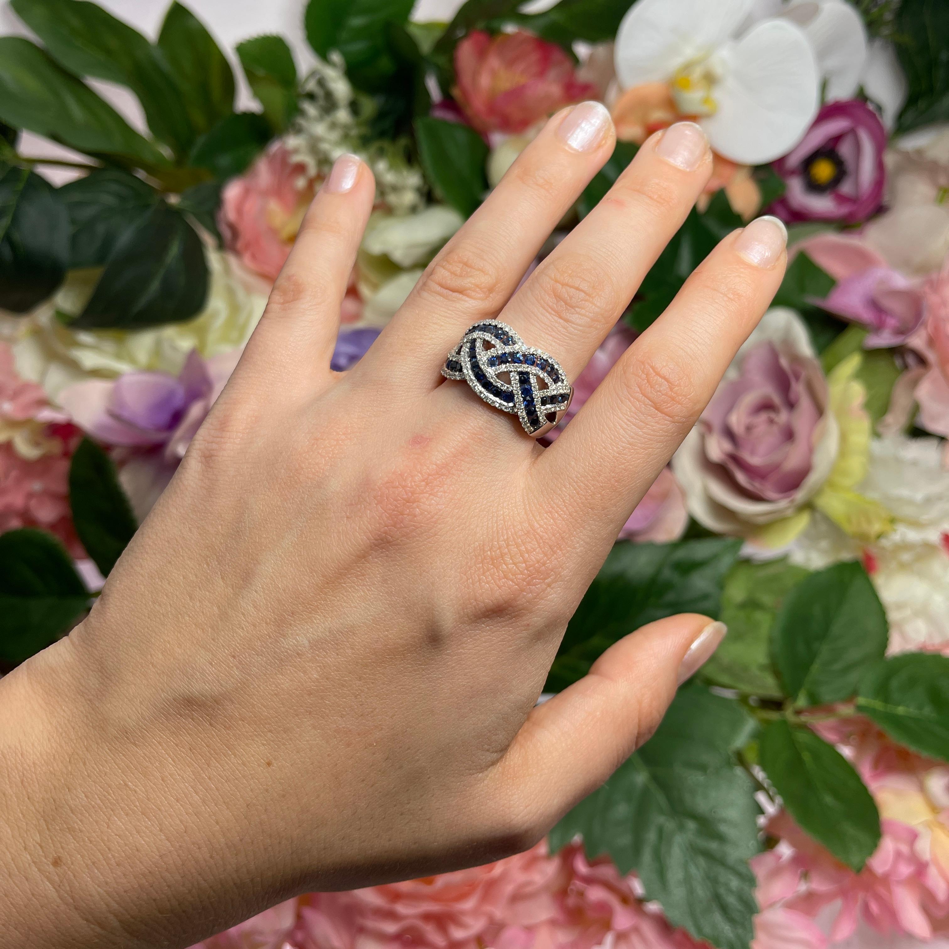 18K White Gold Interwoven Band Ring with Sapphires and Diamonds For Sale 1