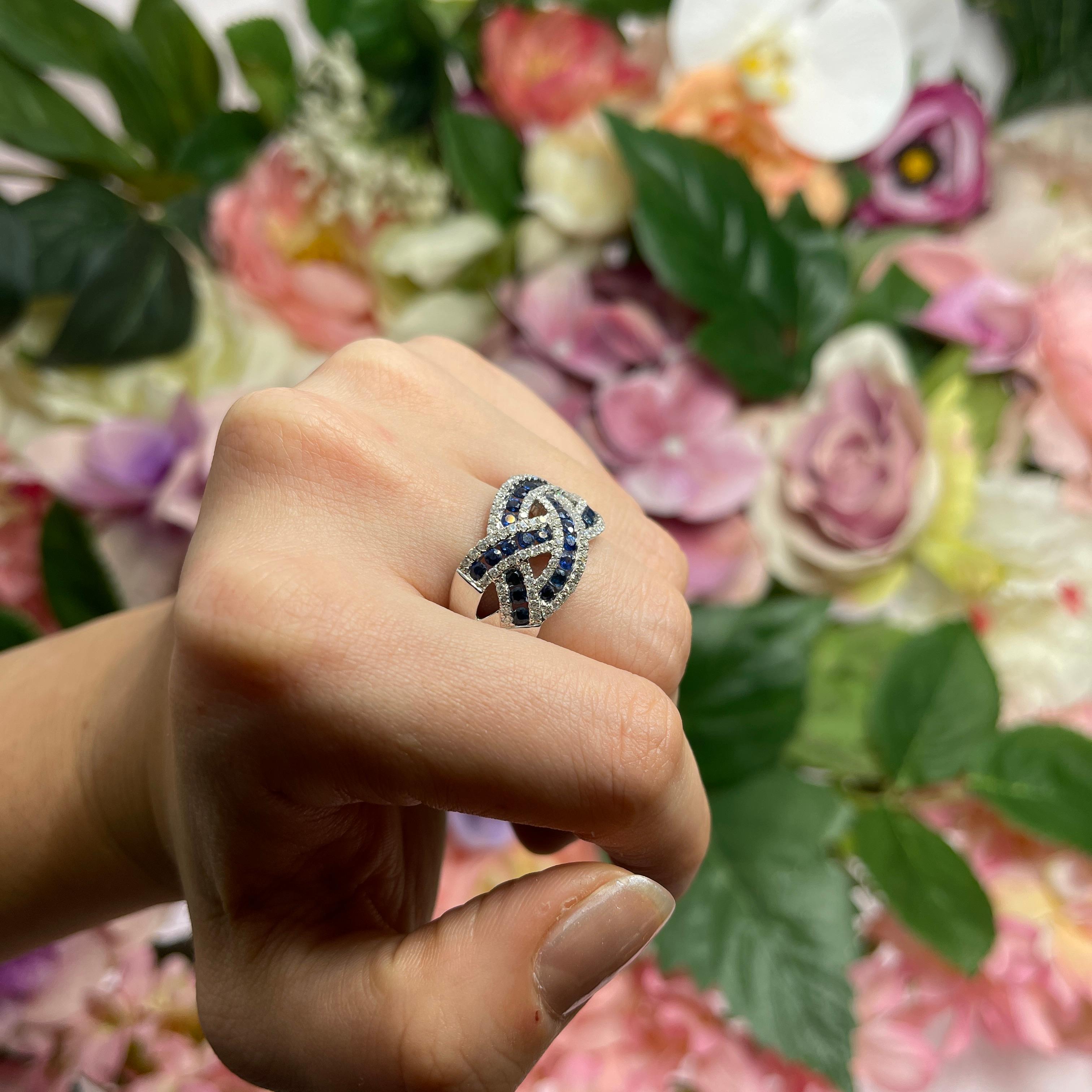 18K White Gold Interwoven Band Ring with Sapphires and Diamonds For Sale 2
