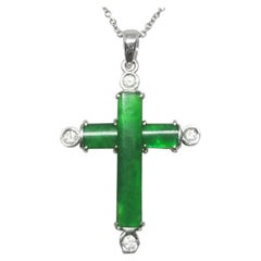 18k White Gold Jade and Diamond Cross