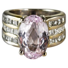 18K White Gold Kunzite and Diamond Ring 13.7g