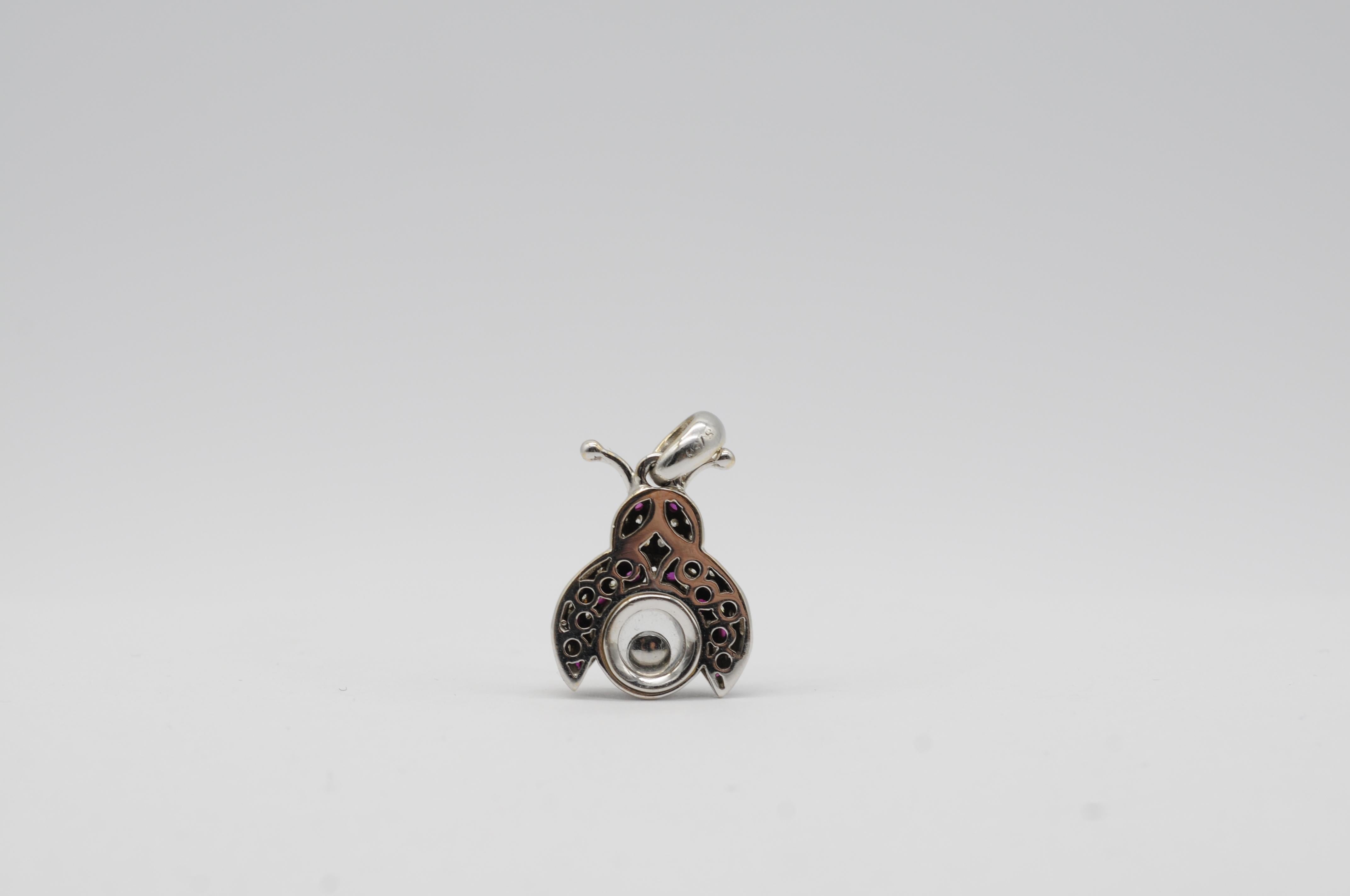 Ciondolo Coccinella in oro bianco 18k con diamanti e rubini cabochon in vendita 5