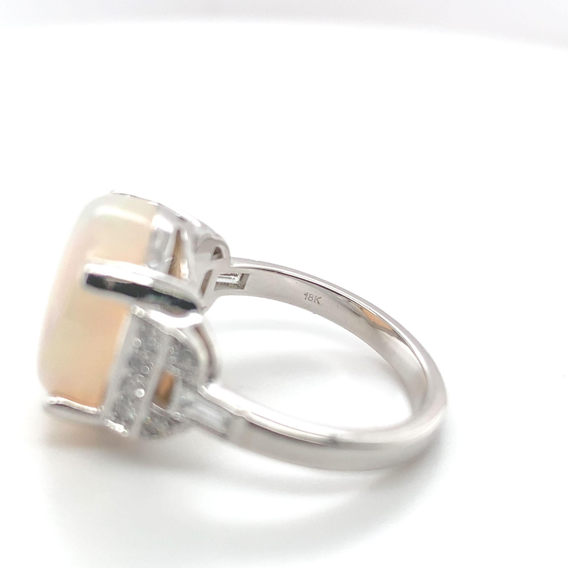 18K White Gold Large 6.88 carat Australian Opal and Diamond Ring size 6.75 For Sale 3