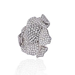 18 Karat White Gold Large Pave Diamond Flower Pin 35 Carat Brooch