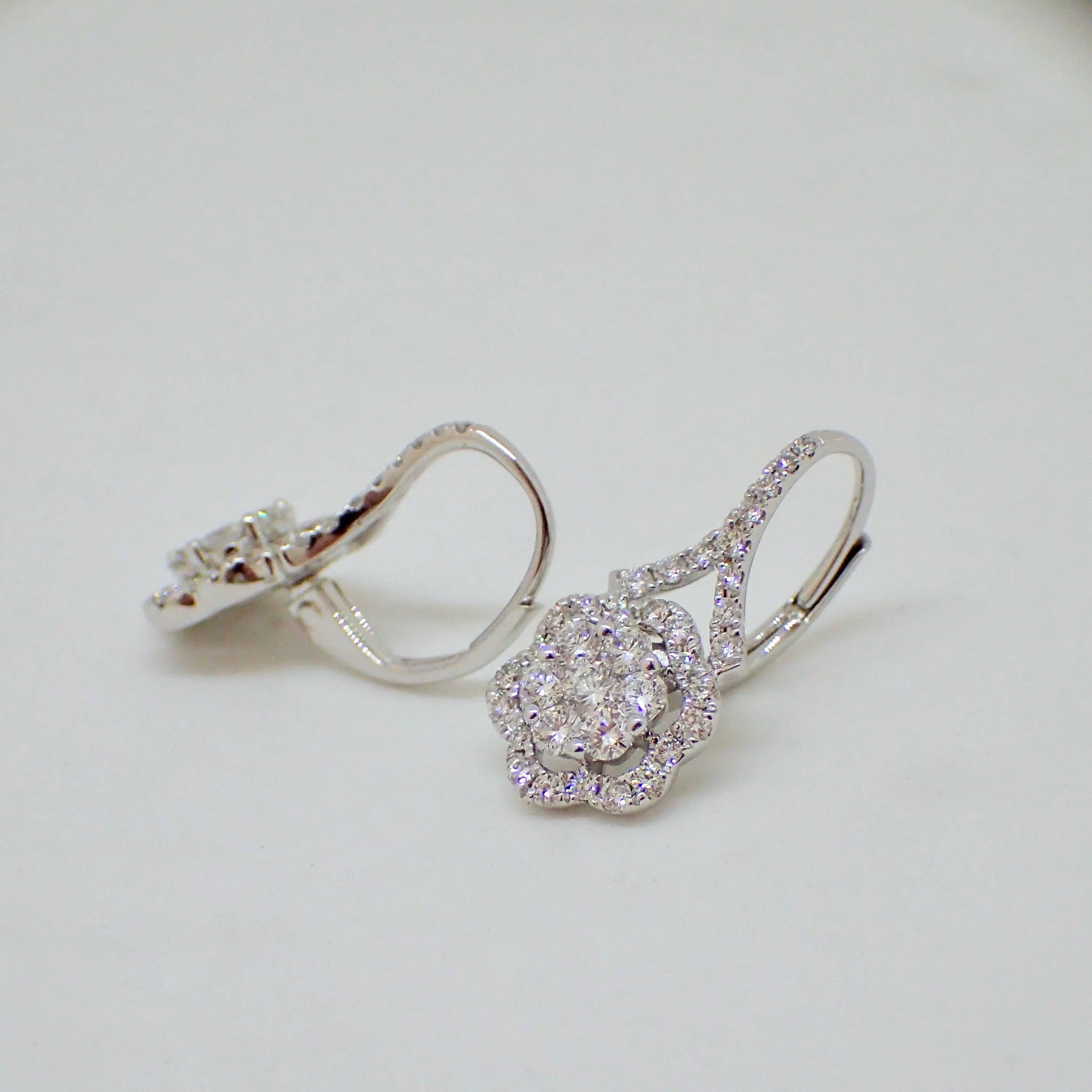Women's 18 Karat White Gold Lever-Back Earrings with 1.01 Carat of Diamond