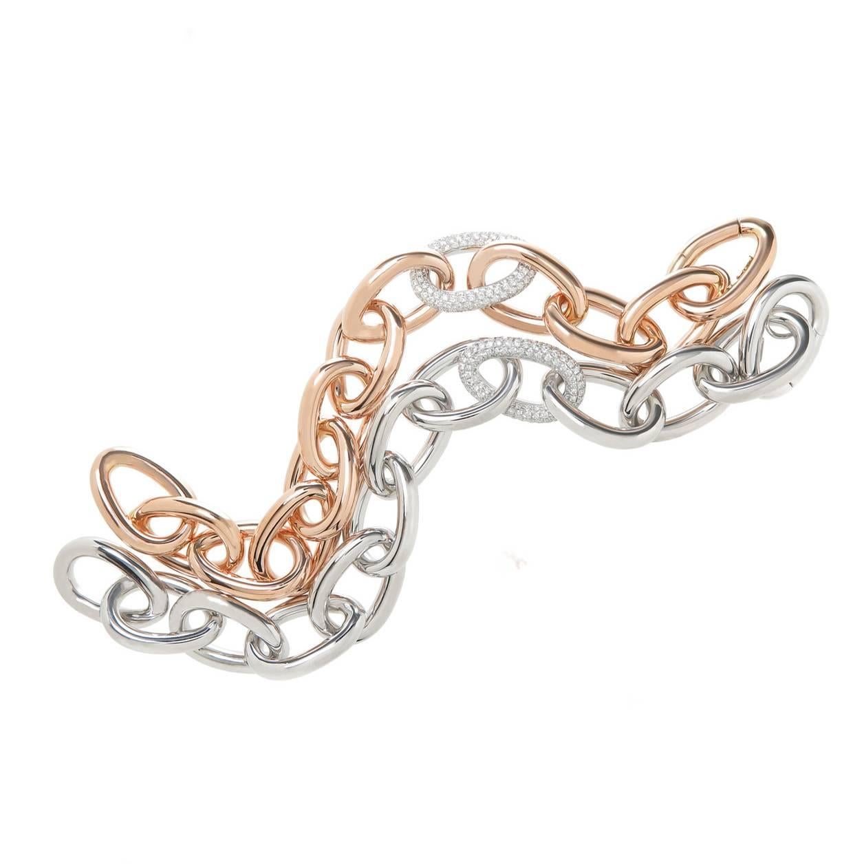 18 Karat White Gold Link Bracelet with One Diamond Center Link For Sale