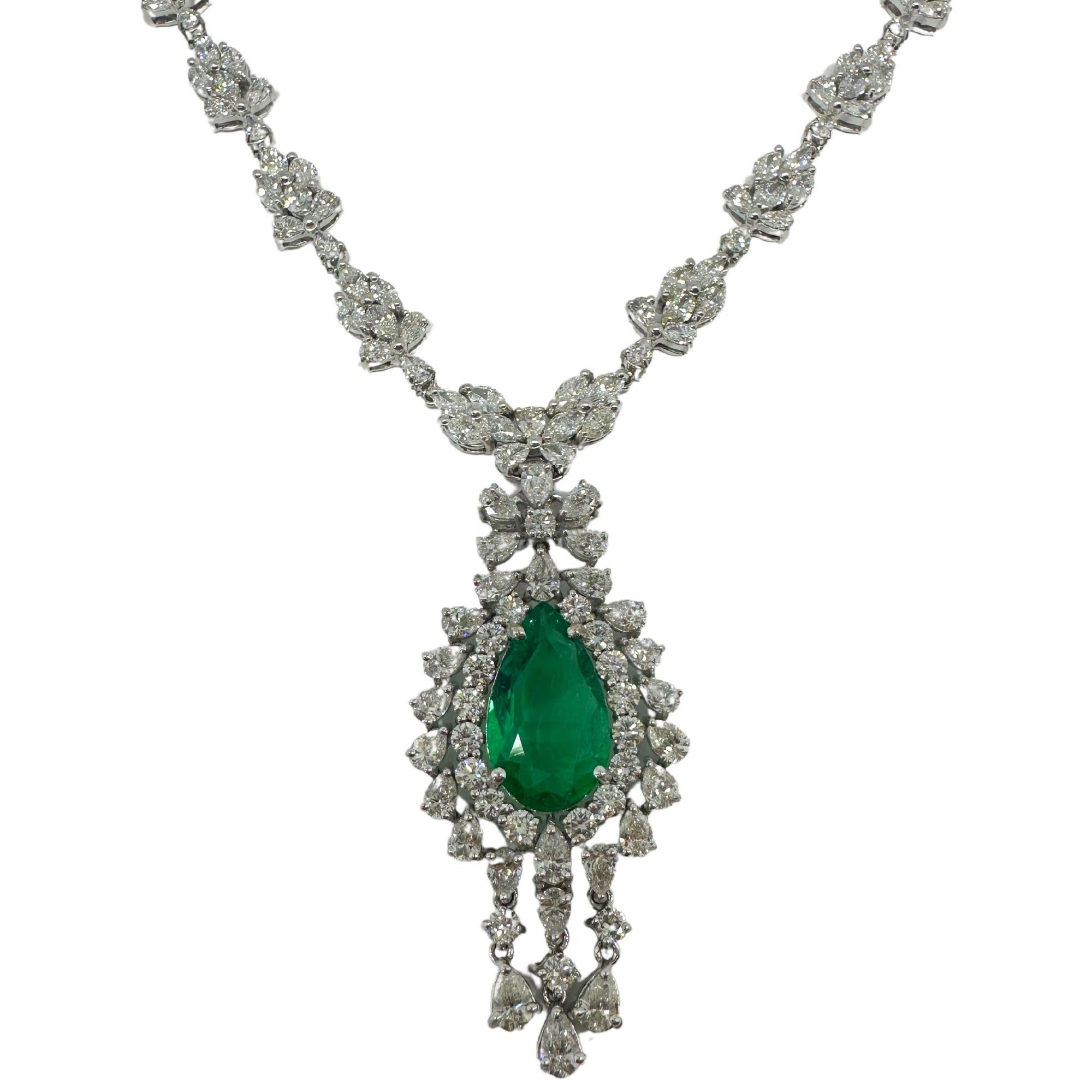 Women's 18K White Gold Marquise and Pearl Cut Diamond and Pear Cut Emerald Drop Necklace For Sale