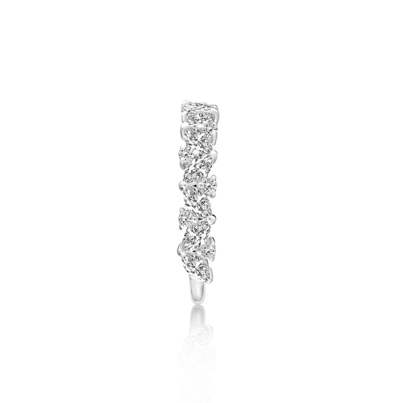 Contemporary 18k White Gold Marquise and Round Diamond Band For Sale