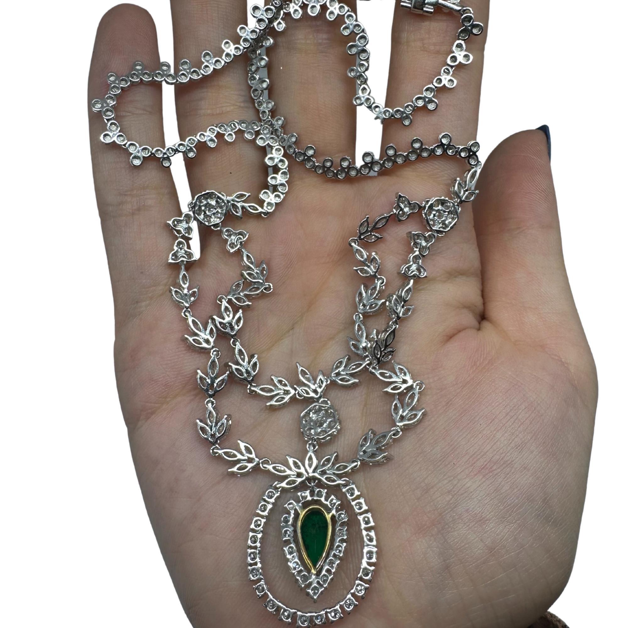 18K White Gold Marquise Cut Diamond and Pear Cut Emerald Necklace For Sale 2