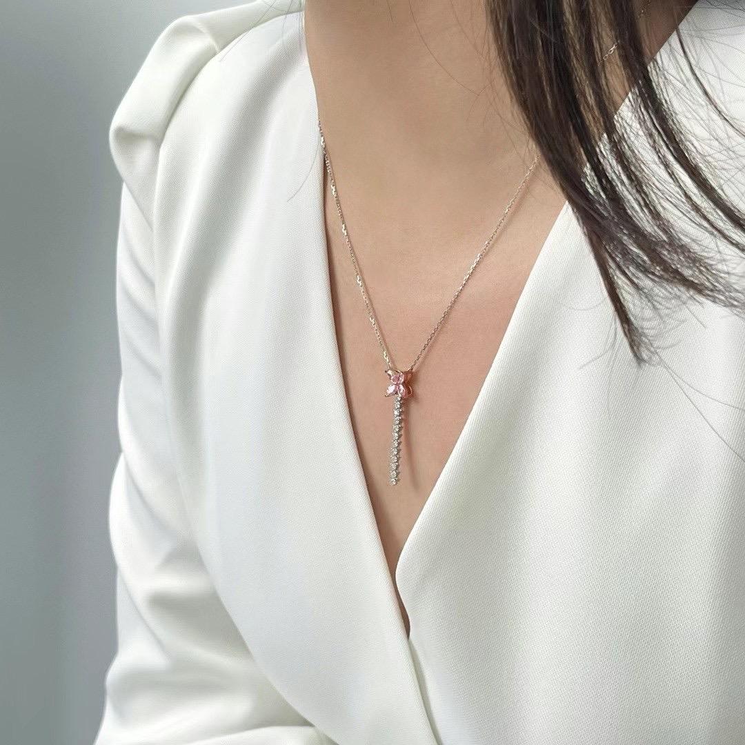 Women's or Men's 18K White Gold Marquise-Cut Fancy Pink Diamond & Diamond Pendant Necklace For Sale