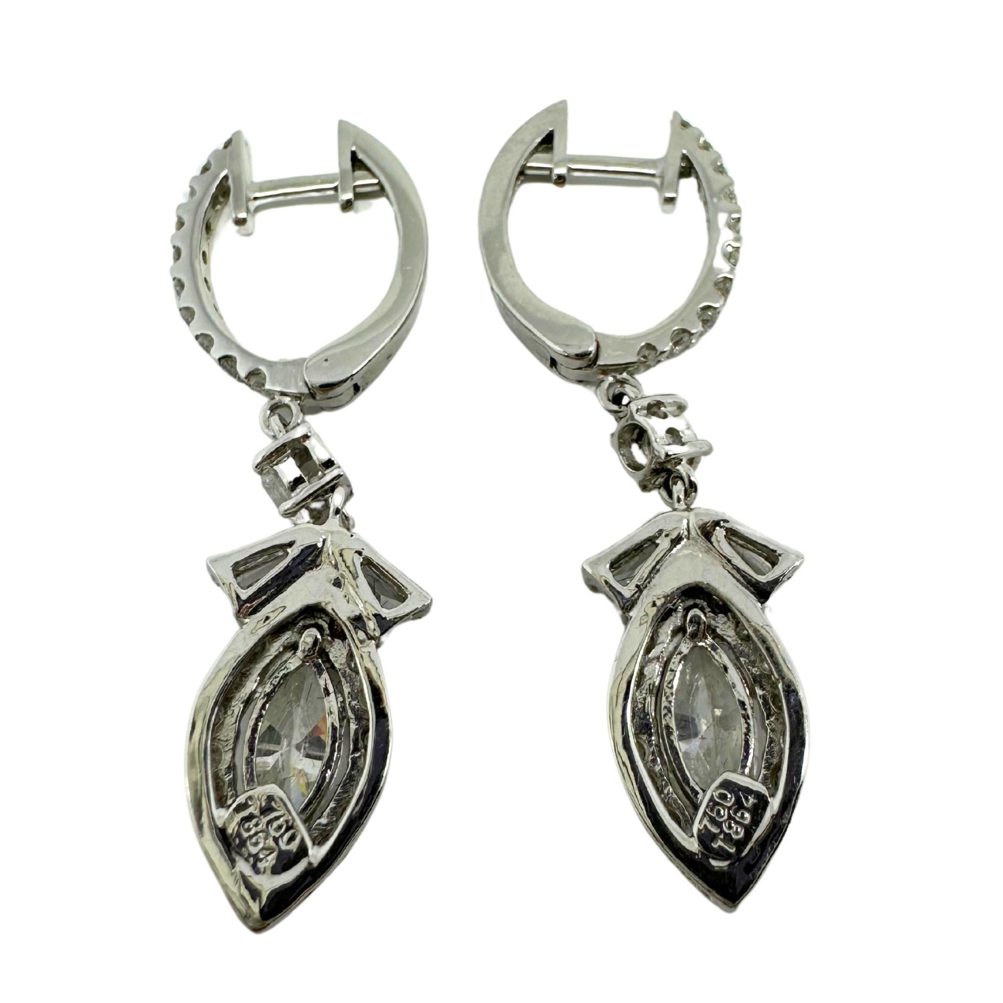 Orecchini con diamanti marquise in oro bianco 18 carati in vendita 1