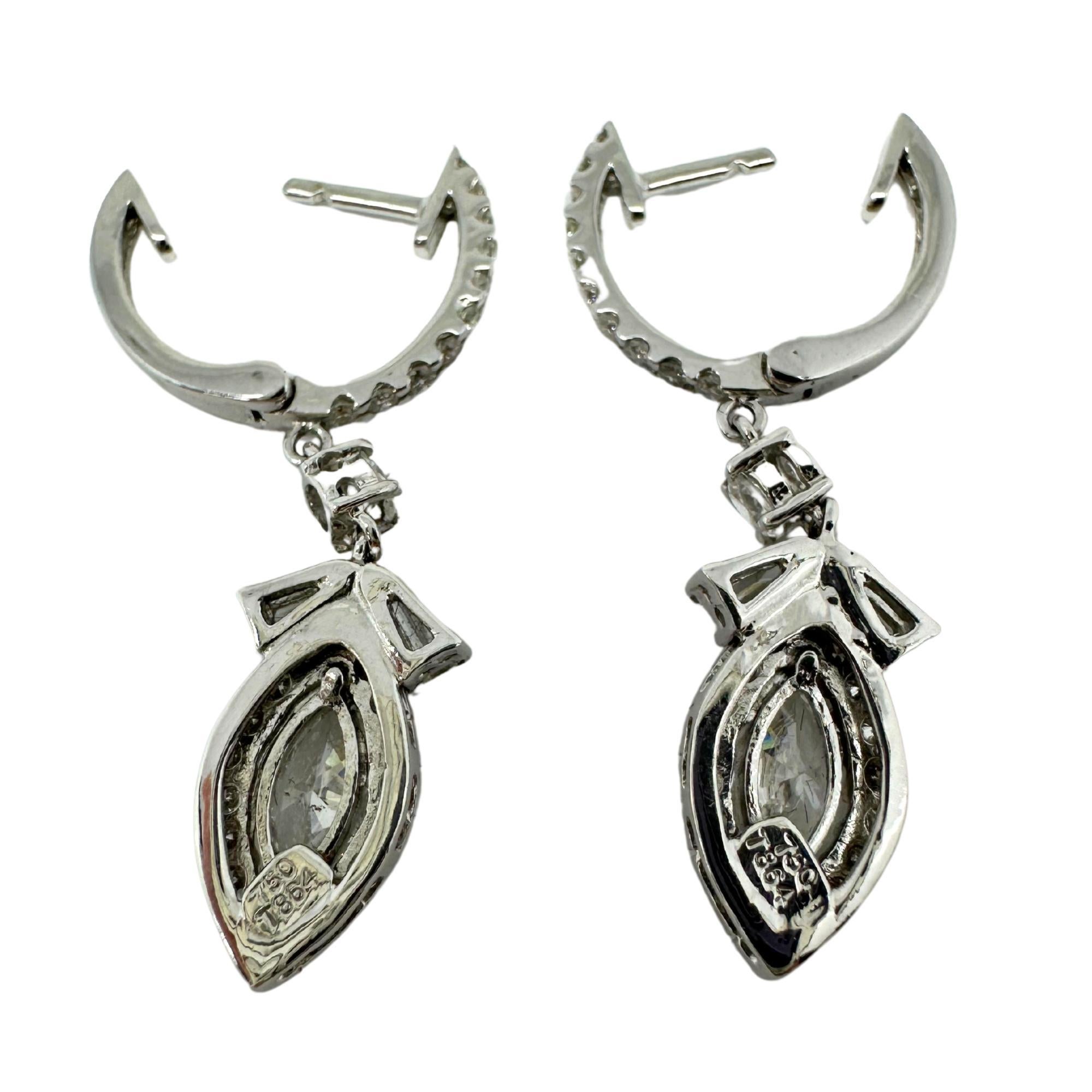 Orecchini con diamanti marquise in oro bianco 18 carati in vendita 2