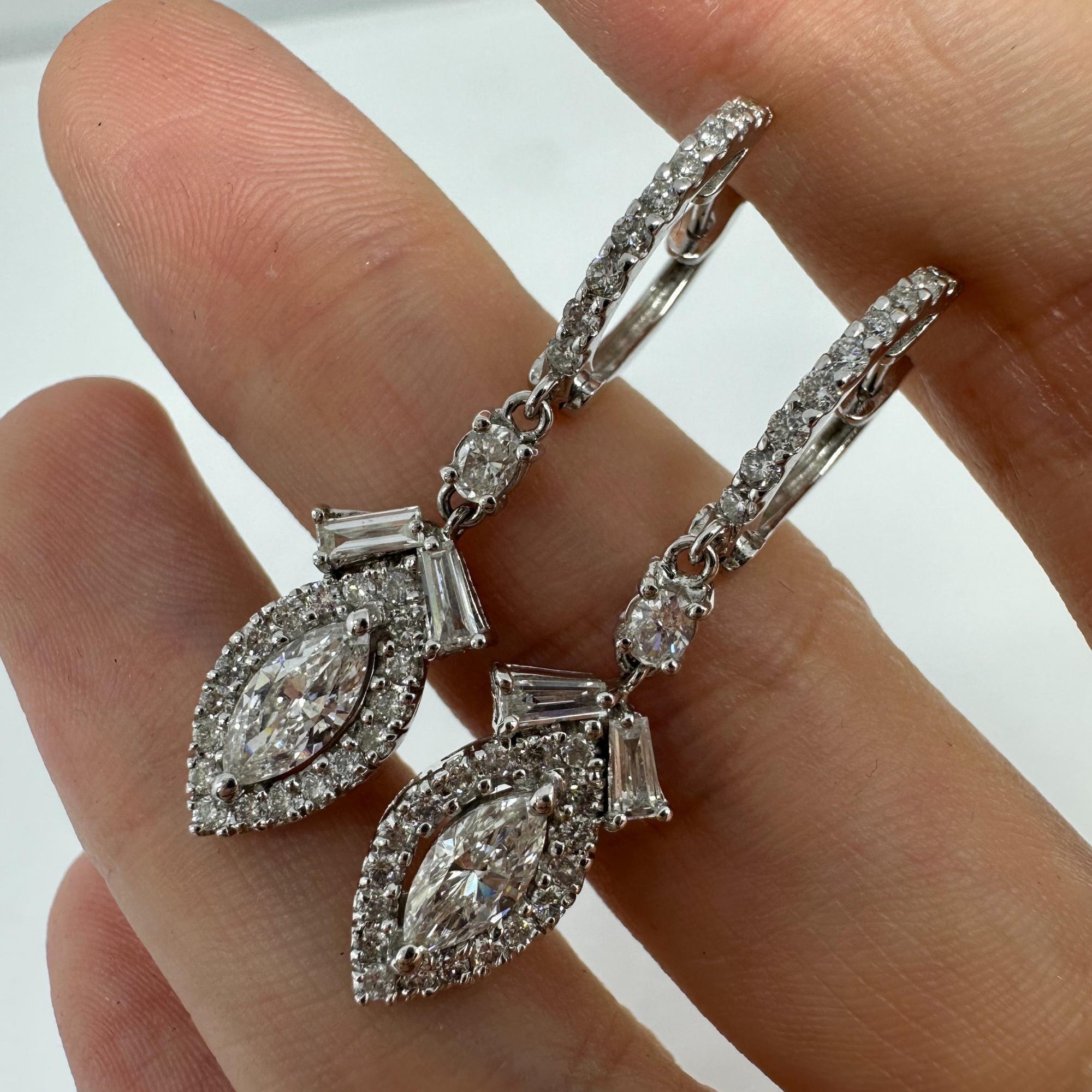 Orecchini con diamanti marquise in oro bianco 18 carati in vendita 4