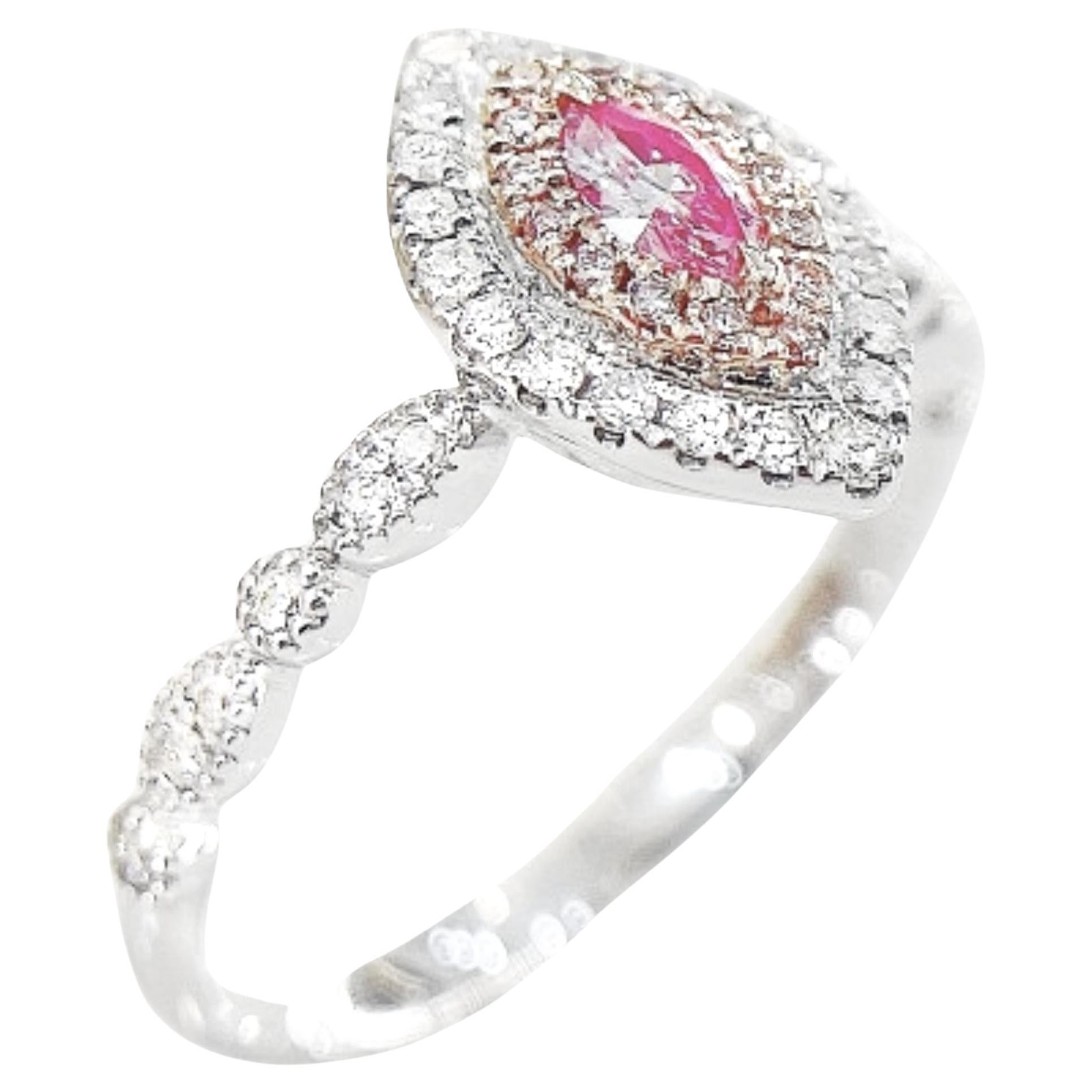 Anillo de Diamante Rosa Marquesa de Oro Blanco de 18 K con Diamantes