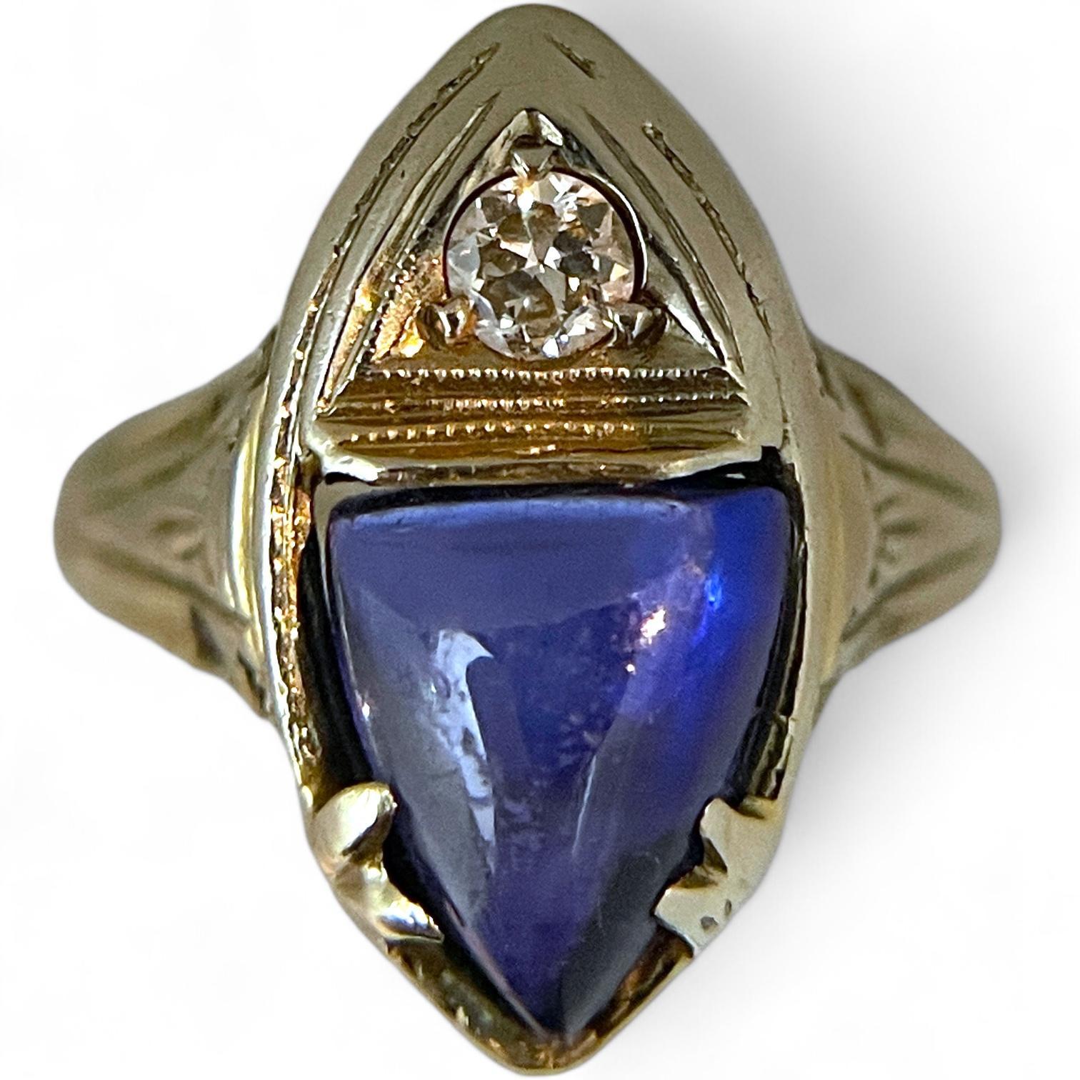 Art Deco 18K White Gold Marquise Sapphire with Diamond Ring For Sale