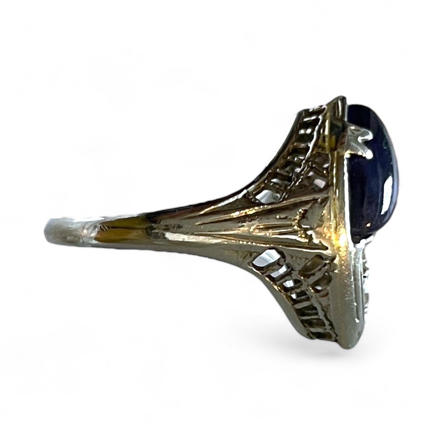 Round Cut 18K White Gold Marquise Sapphire with Diamond Ring For Sale