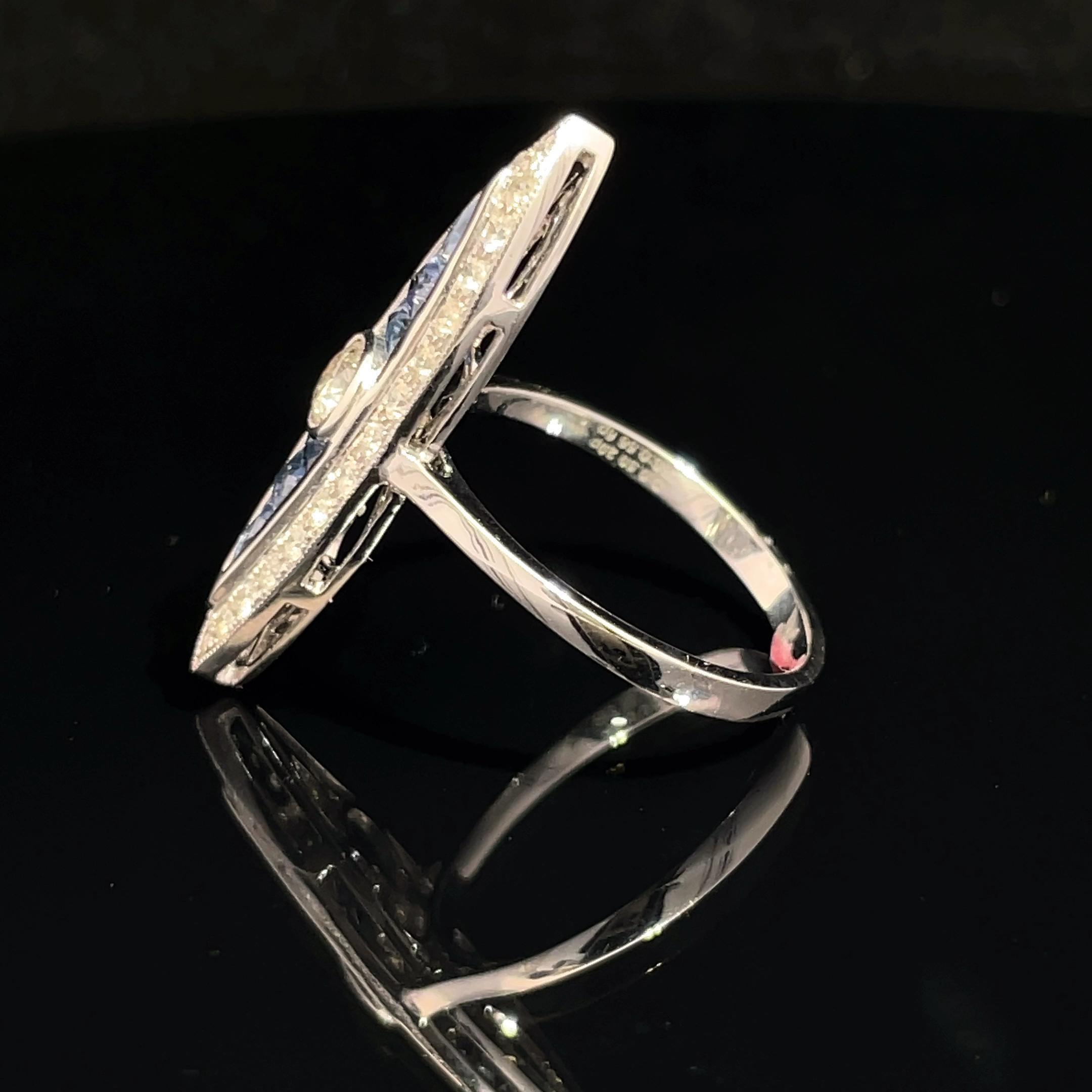 18k Weißgold Marquise Form Diamant & Saphir Ring (Rundschliff) im Angebot