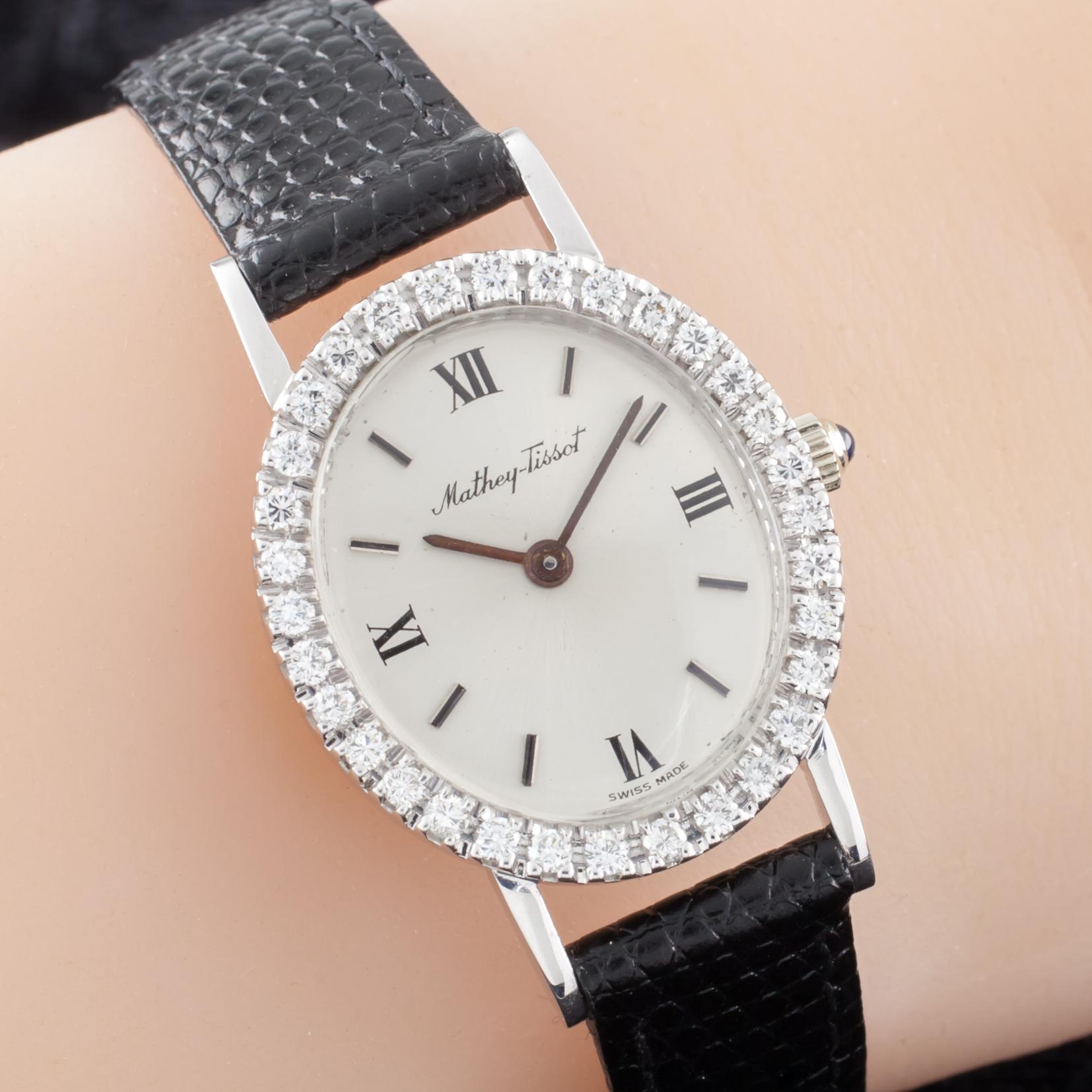18 Karat Gold Mathey-Tissot Handaufzug Uhr mit Diamant-Lünette & Lederband (Art déco)