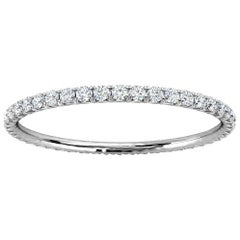 Anillo de oro blanco de 18 quilates Mia Petite French Pave Diamond Eternity Ring '1/4 Ct. Tw'