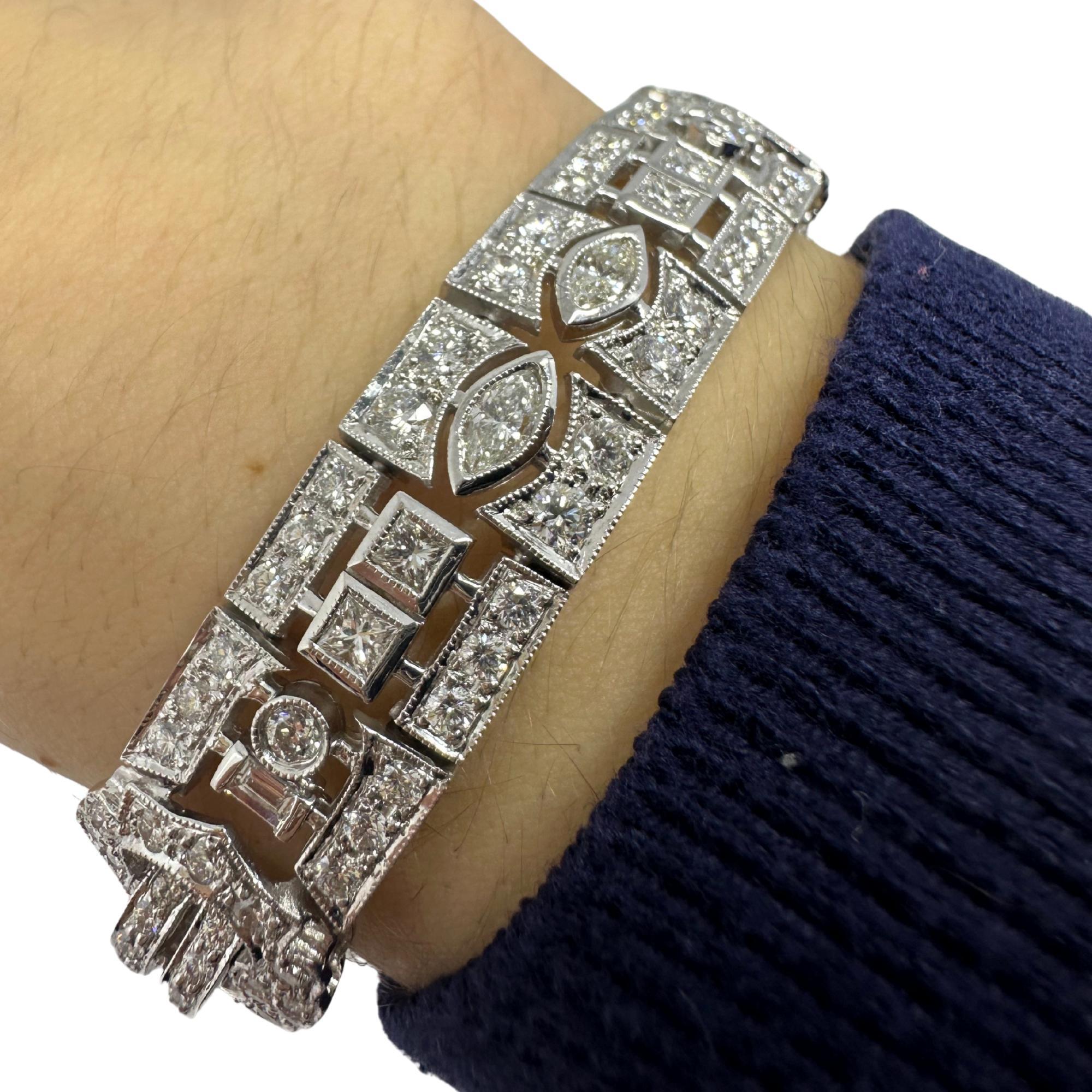 Bracelet en or blanc 18 carats avec diamants tailles mixtes en vente 7