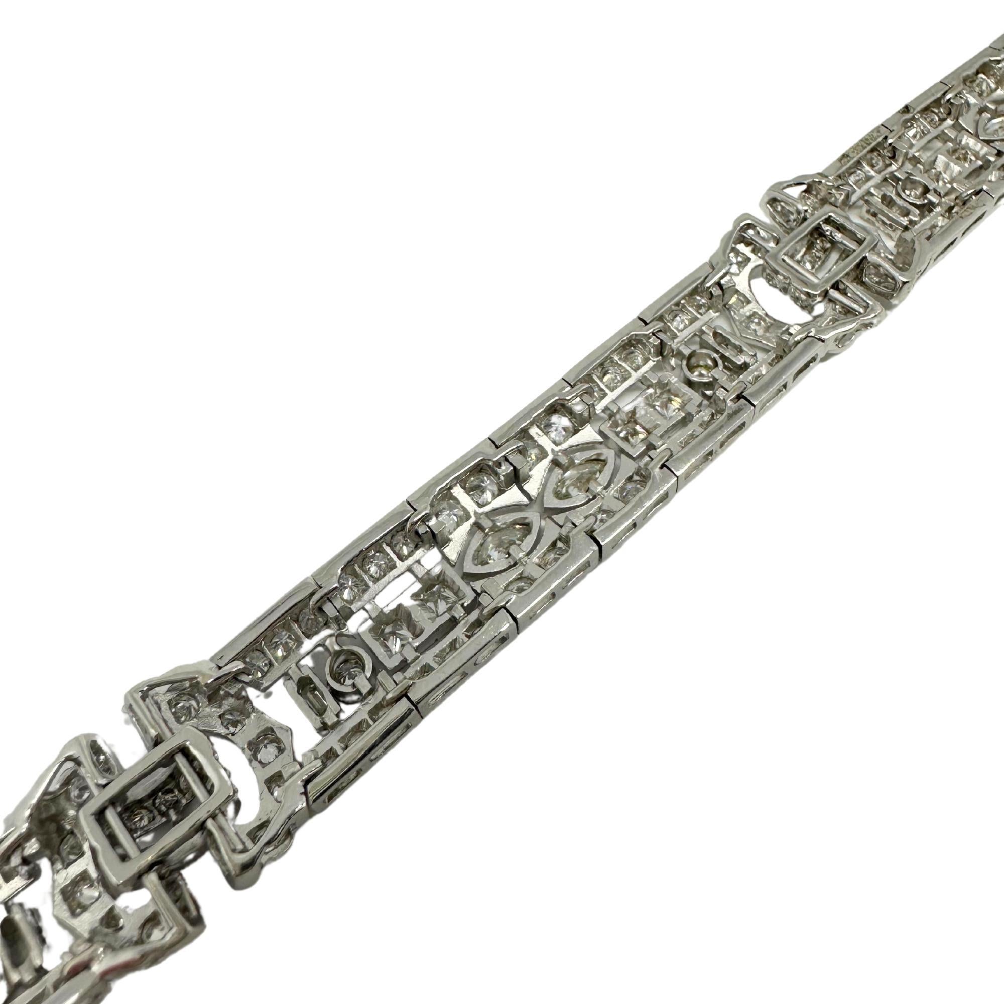 Bracelet en or blanc 18 carats avec diamants tailles mixtes en vente 3