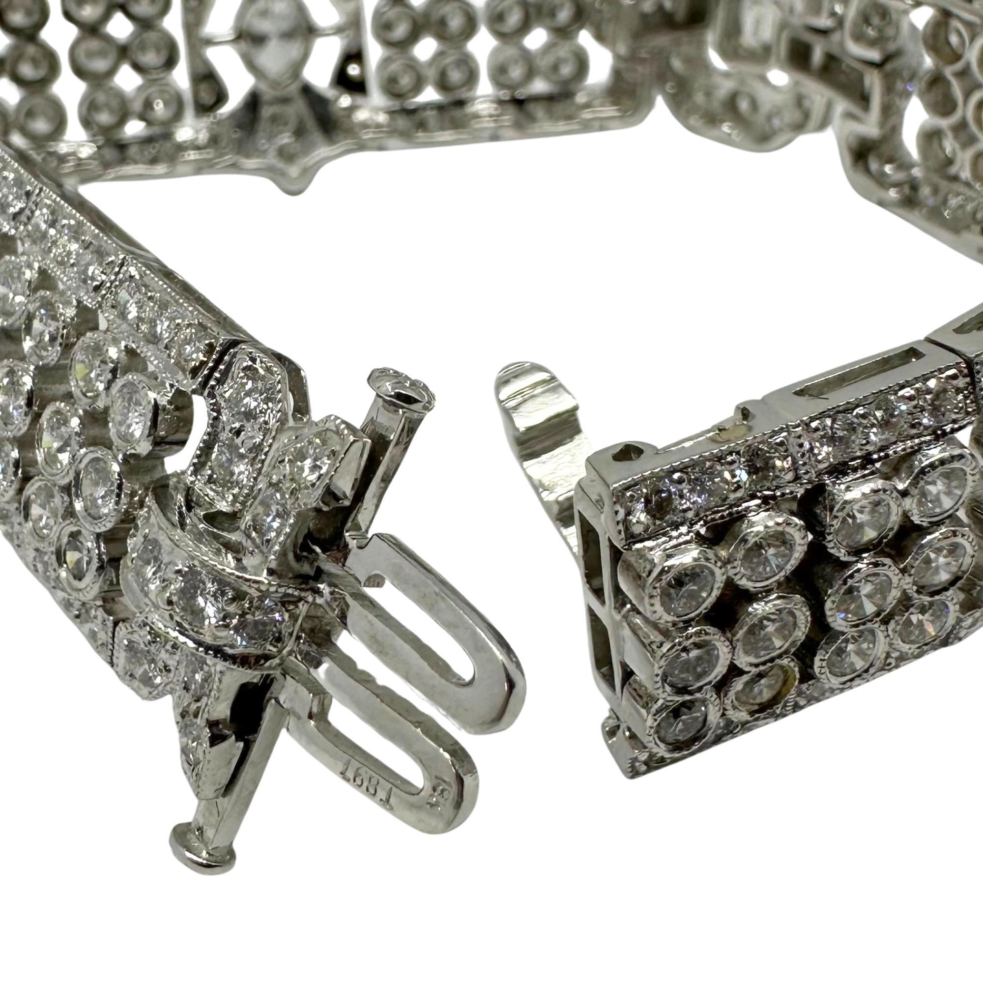 18K White Gold Mixed Cut Diamond Bracelet For Sale 5