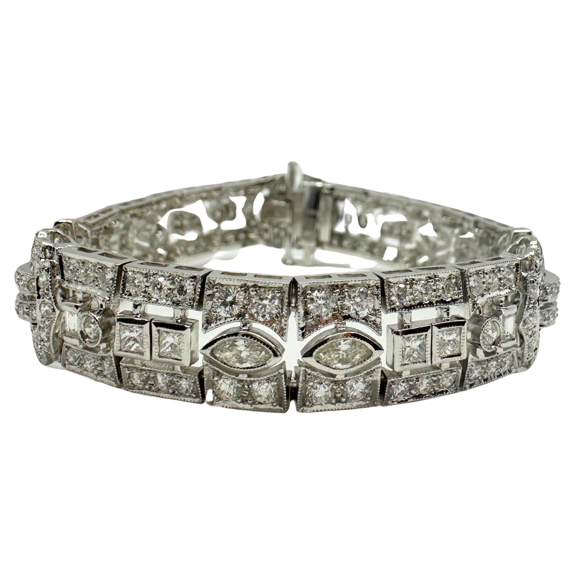 18K White Gold Mixed Cut Diamond Bracelet