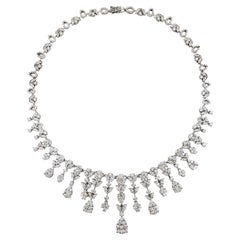 Collana con frangia di diamanti a taglio misto in oro bianco 18k