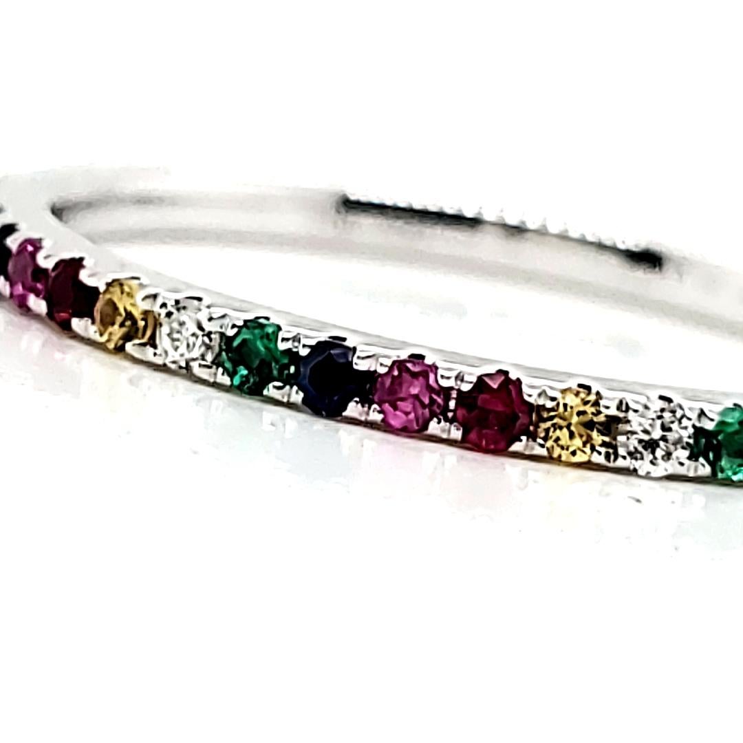 18k White Gold Multi-Color Gemstones Cts 0.34 and Round Diamond Engagement Ring In New Condition For Sale In Hong Kong, HK