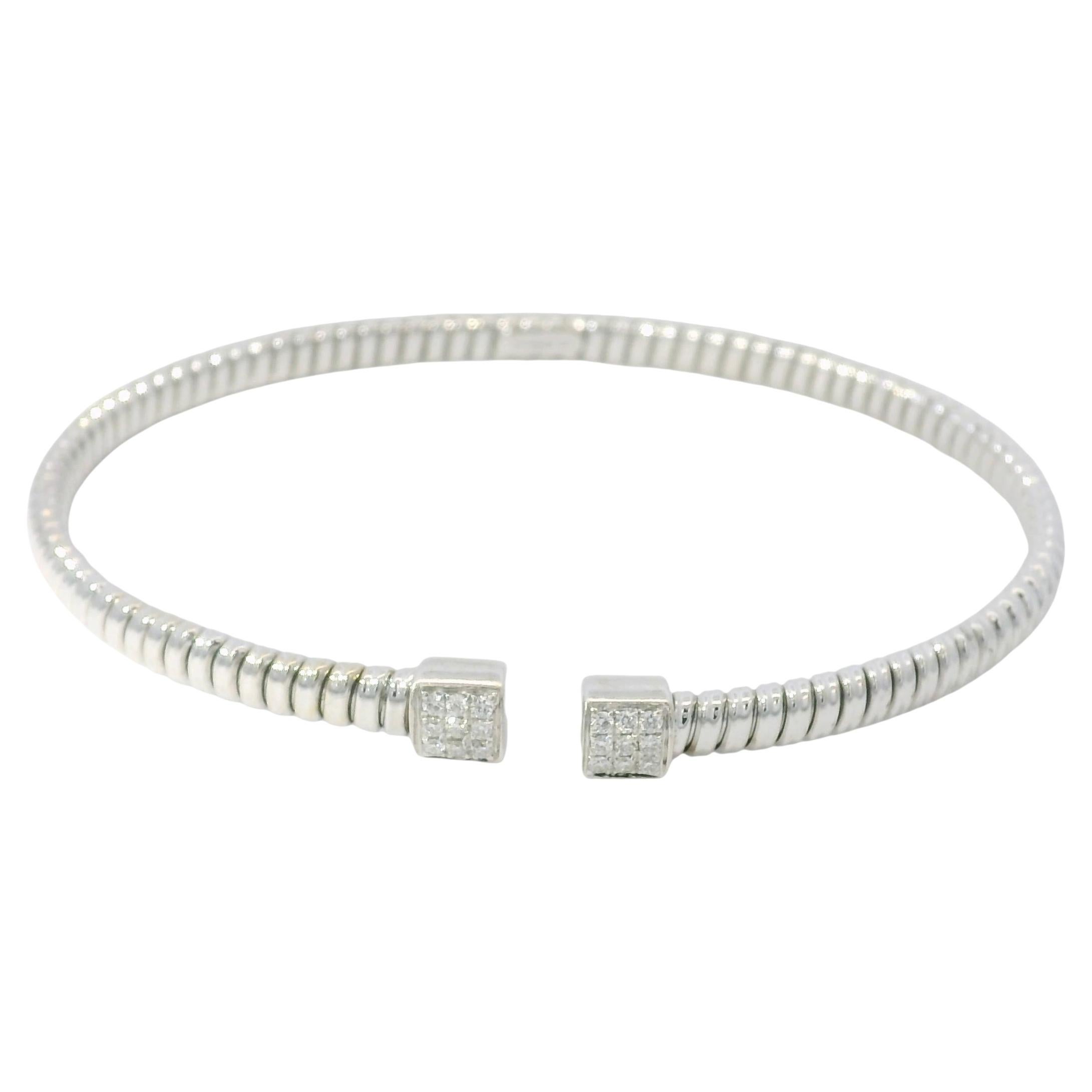 18K White Gold Natural 0.15 Carat Diamond Ribbed Open Bangle Bracelet In Stock