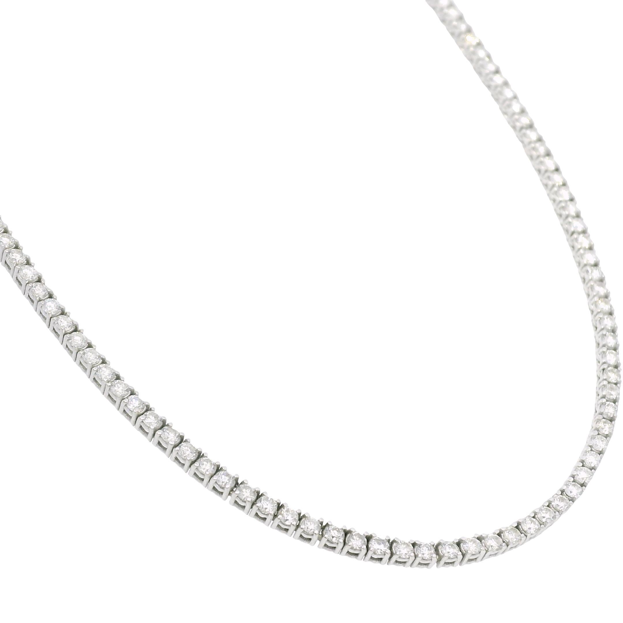 Taglio rotondo Collana Tennis con diamanti naturali da 4,0 carati in oro bianco 18k in vendita