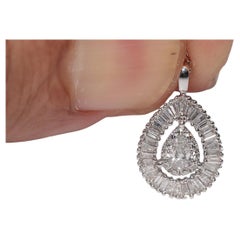 18k White Gold Natural Baguette Cut Diamond Decorated Drop Pendant Necklace