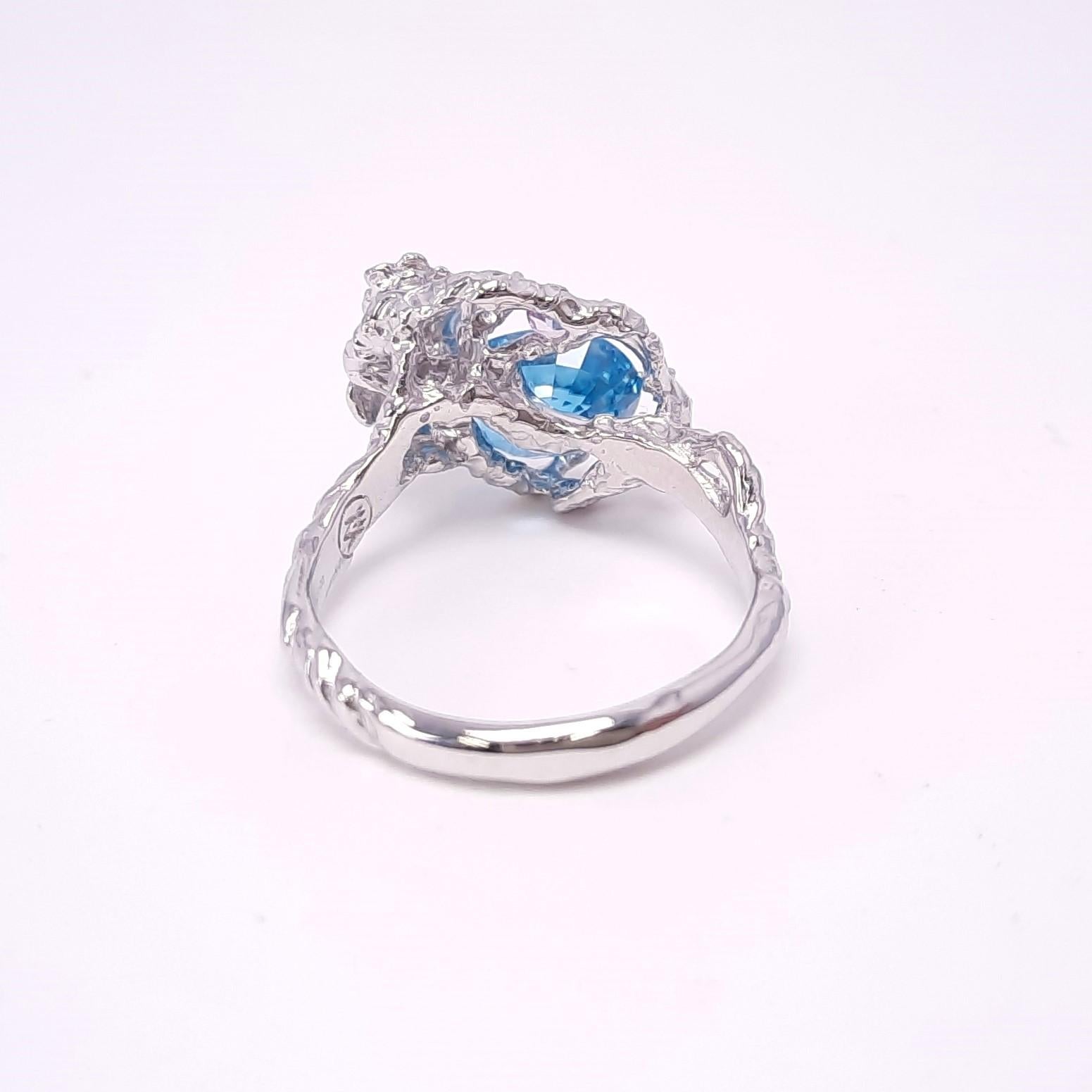 Oval Cut MOISEIKIN Natural Blue Zircon Diamond Handmade White Gold Ring For Sale