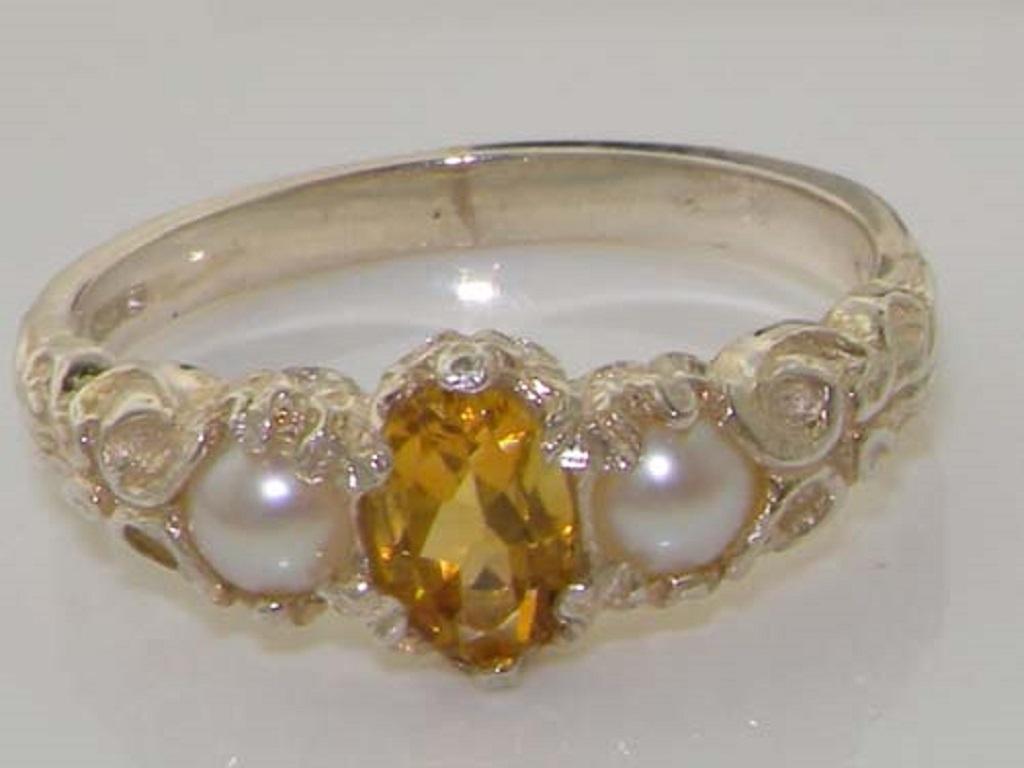 For Sale:  18k White Gold Natural Citrine & Pearl Womens Trilogy Ring - Customizable 5