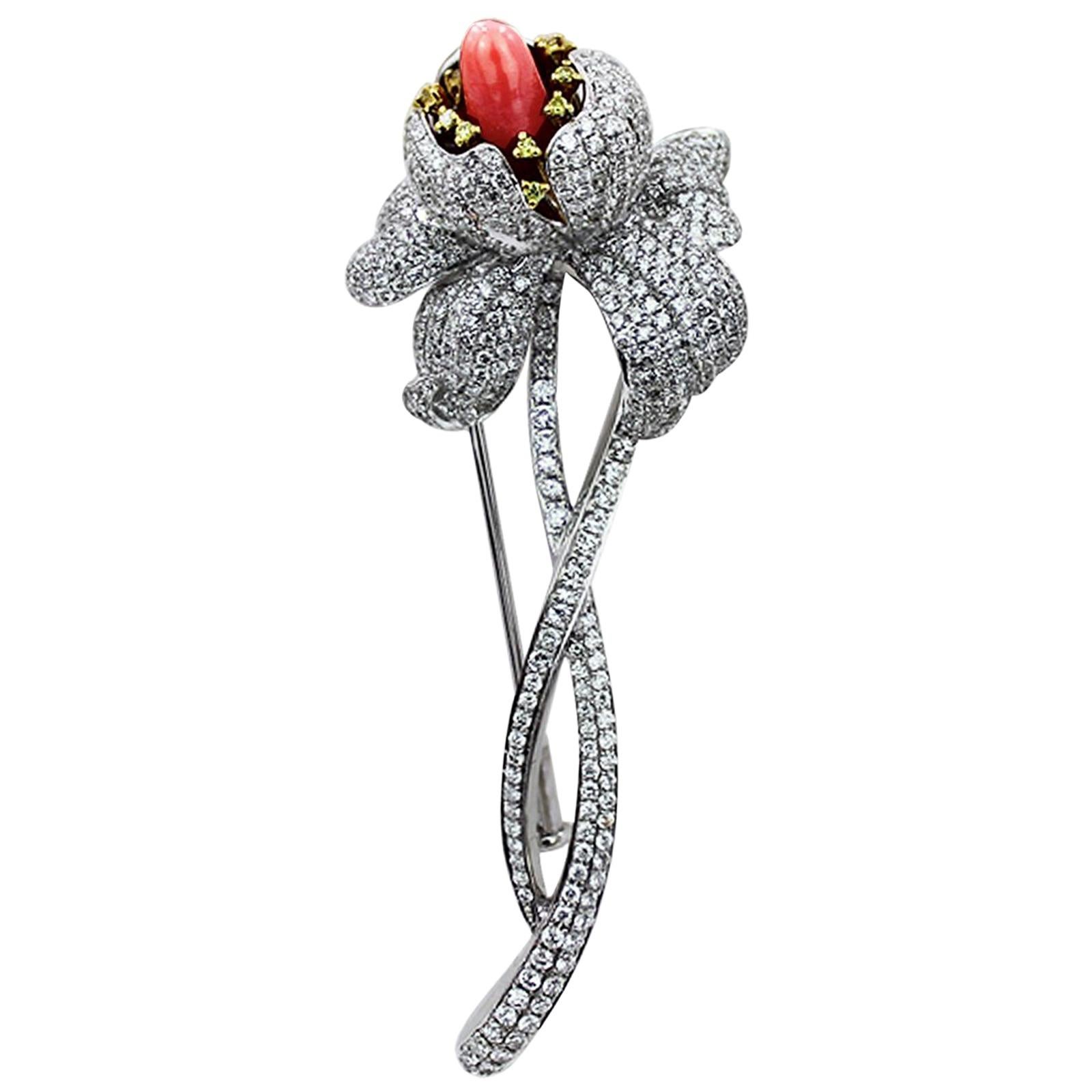 18 Karat White Gold Natural Conch Pearl and Yellow Diamond Flower Brooch For Sale