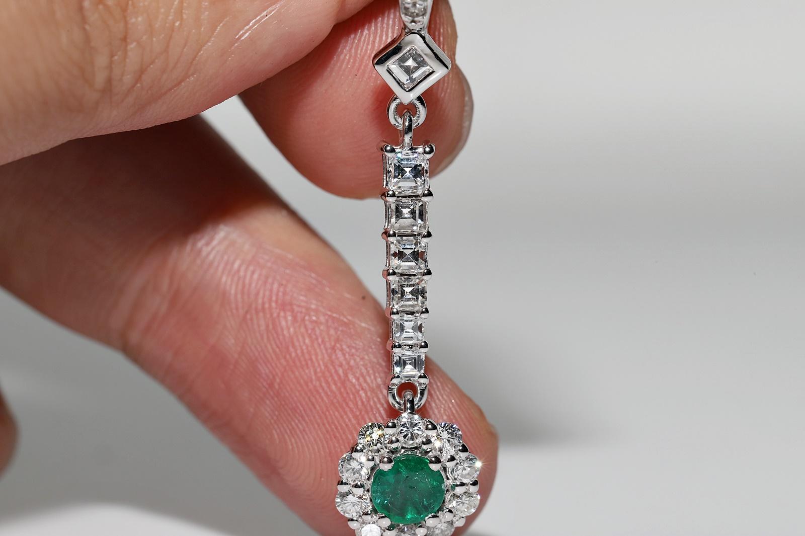 18k White Gold Natural Diamond And Emerald  Decorated Drop Earring  For Sale 4