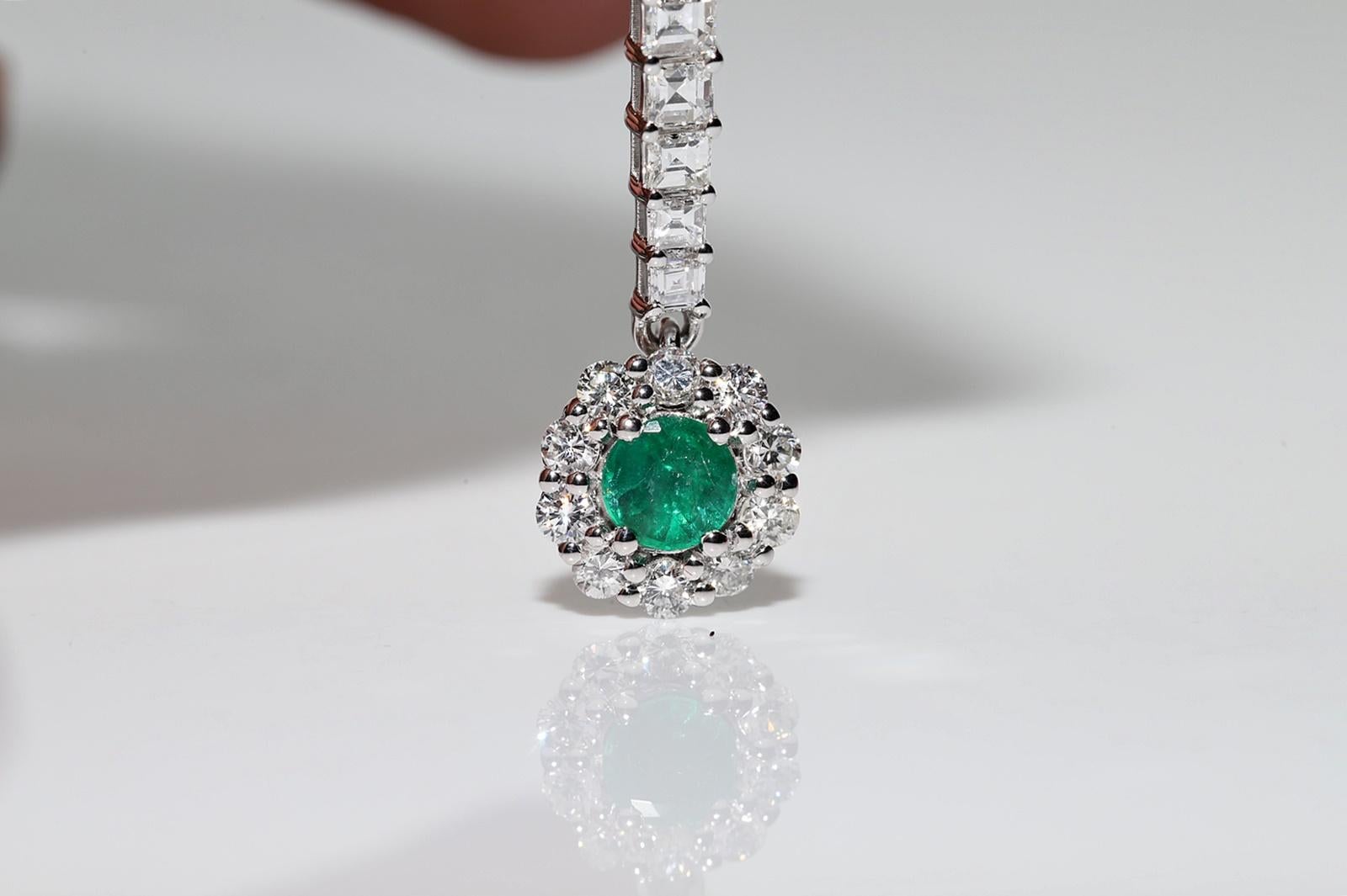 18k White Gold Natural Diamond And Emerald  Decorated Drop Earring  For Sale 9
