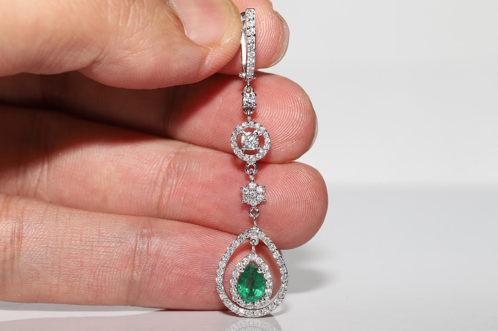 Brilliant Cut 18k White Gold Natural Diamond And Emerald Decorated Drop Earring For Sale