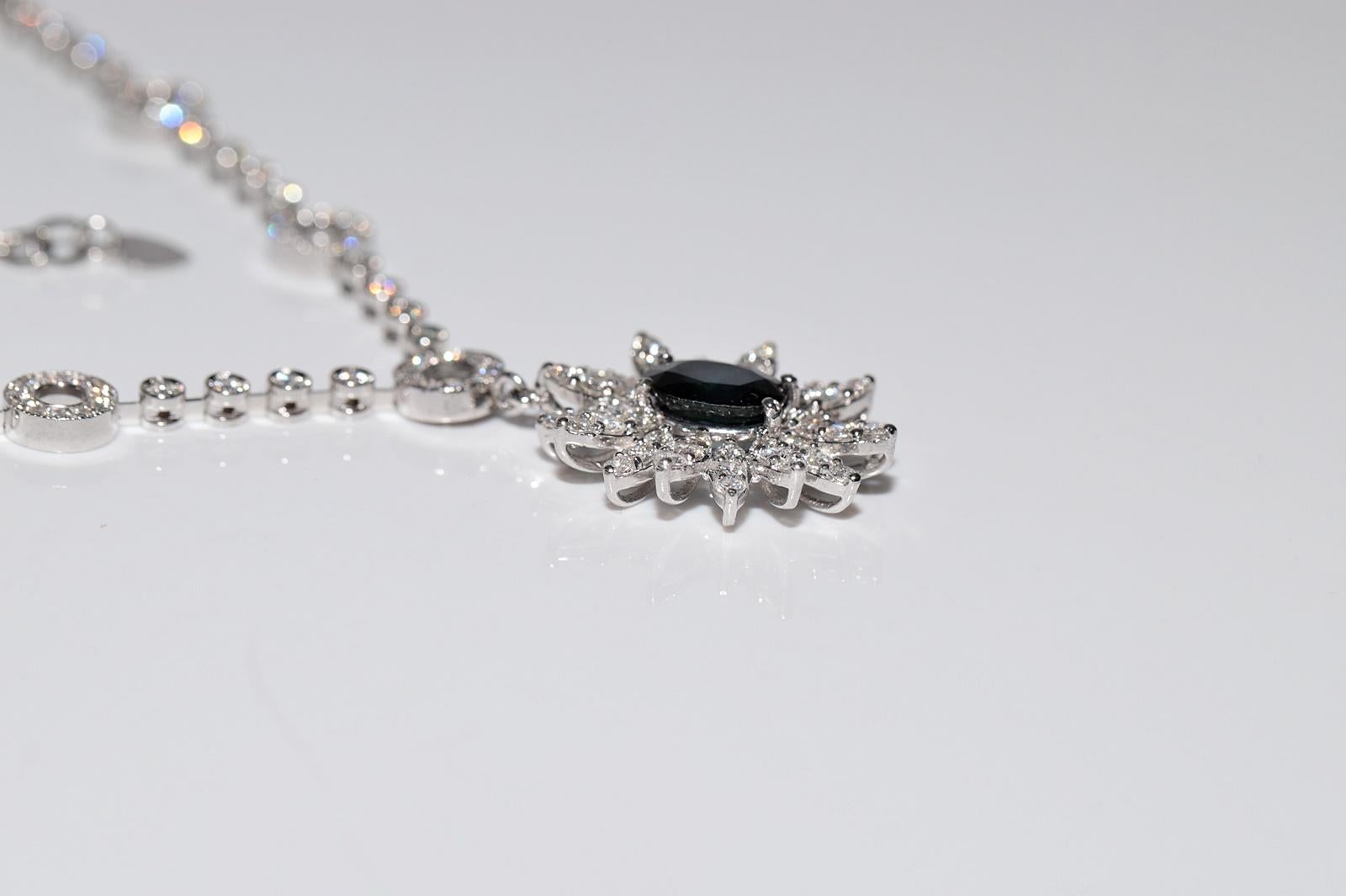 18k White Gold Natural Diamond And Sapphire Decorated Necklace For Sale 8