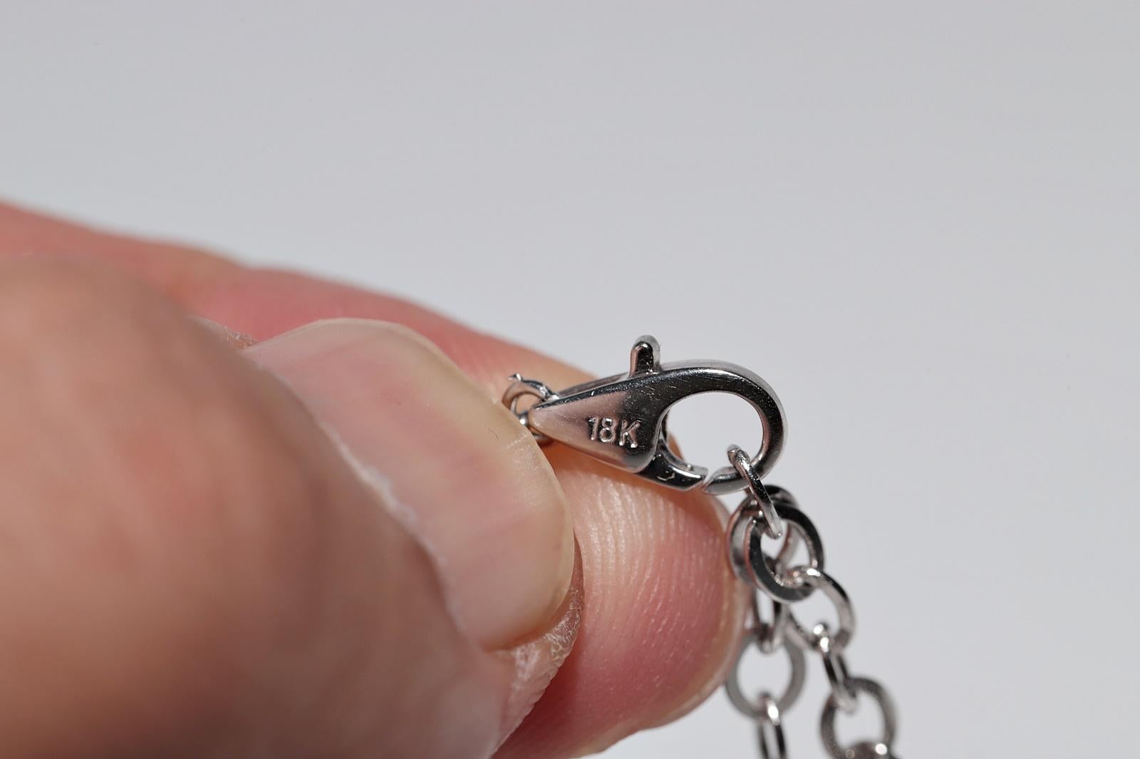 18k White Gold Natural Diamond And Sapphire Decorated Necklace For Sale 9