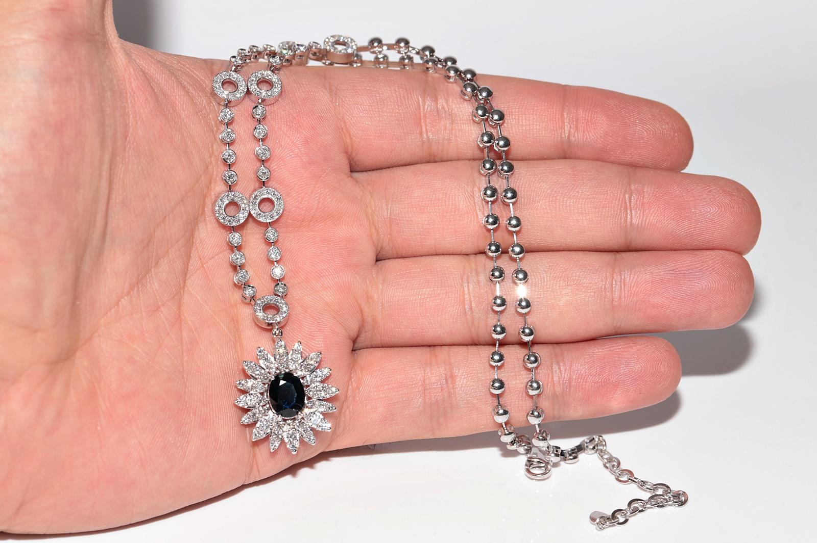 18k White Gold Natural Diamond And Sapphire Decorated Necklace For Sale 3