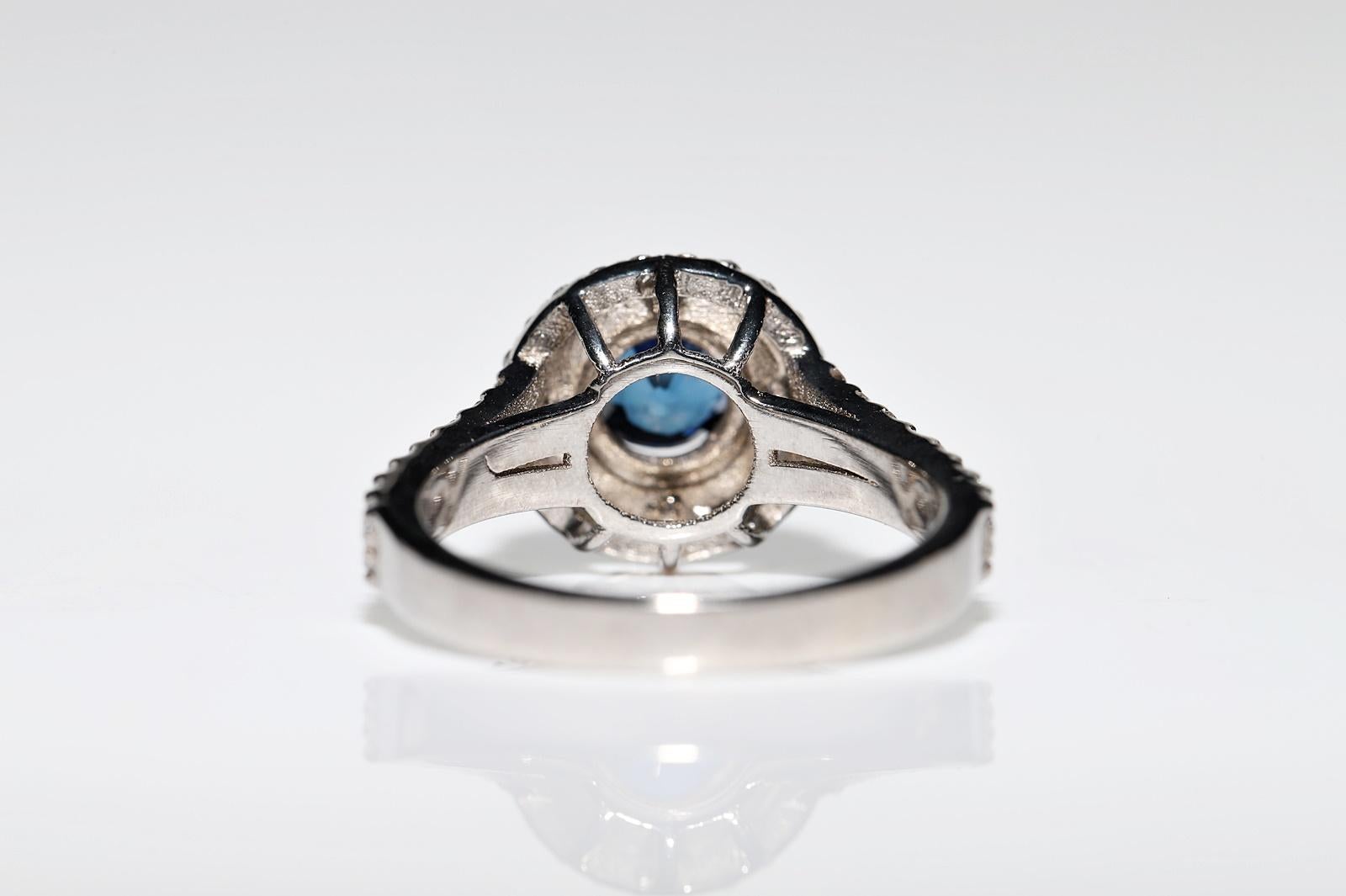 18k White Gold Natural Diamond And Sapphire Decorated Ring  For Sale 4