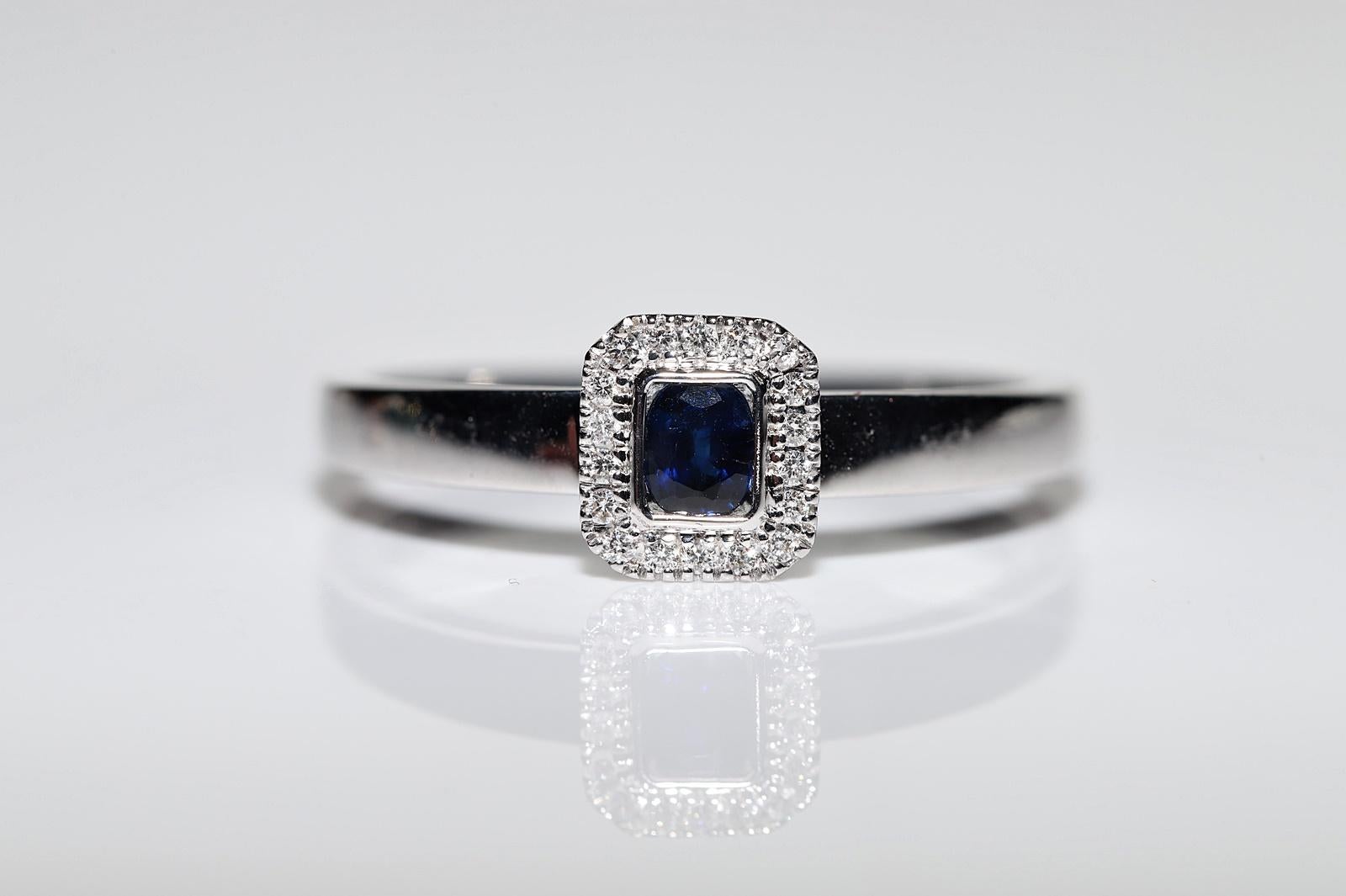 18k White Gold Natural Diamond And Sapphire Decorated Ring  For Sale 2