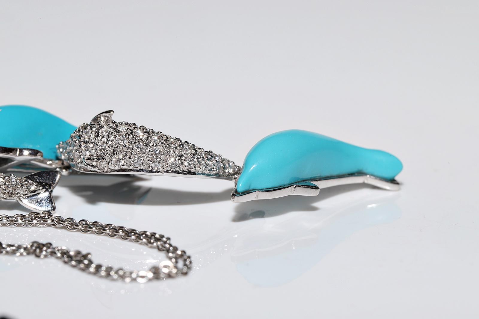 18k White Gold Natural Diamond And Turquoise Decorated Dolphin Pendant Necklace For Sale 7